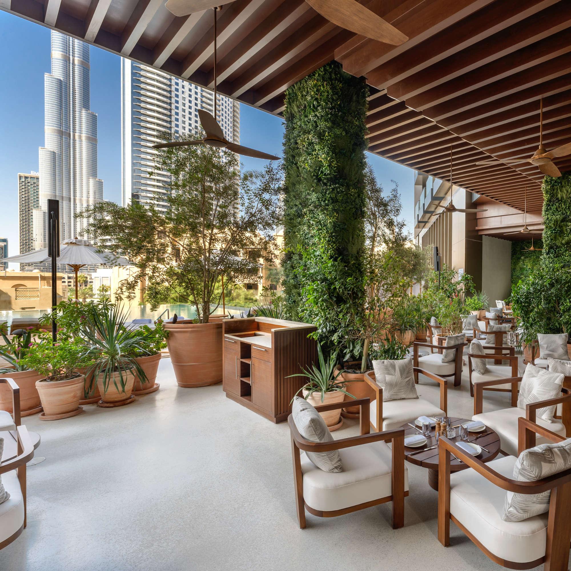 Thia Skylounge