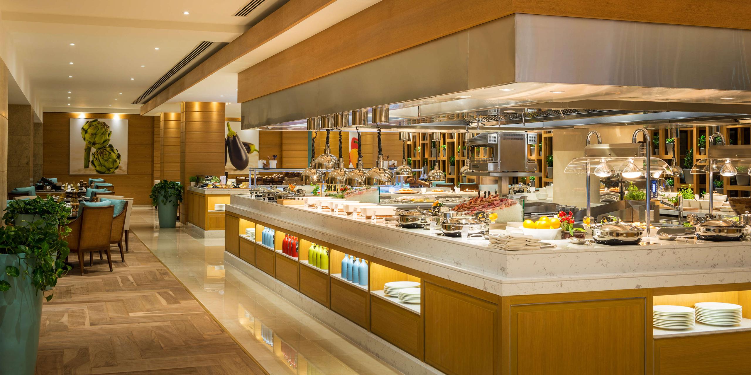 Dine Around by More Cravings by Marriott Bonvoy™