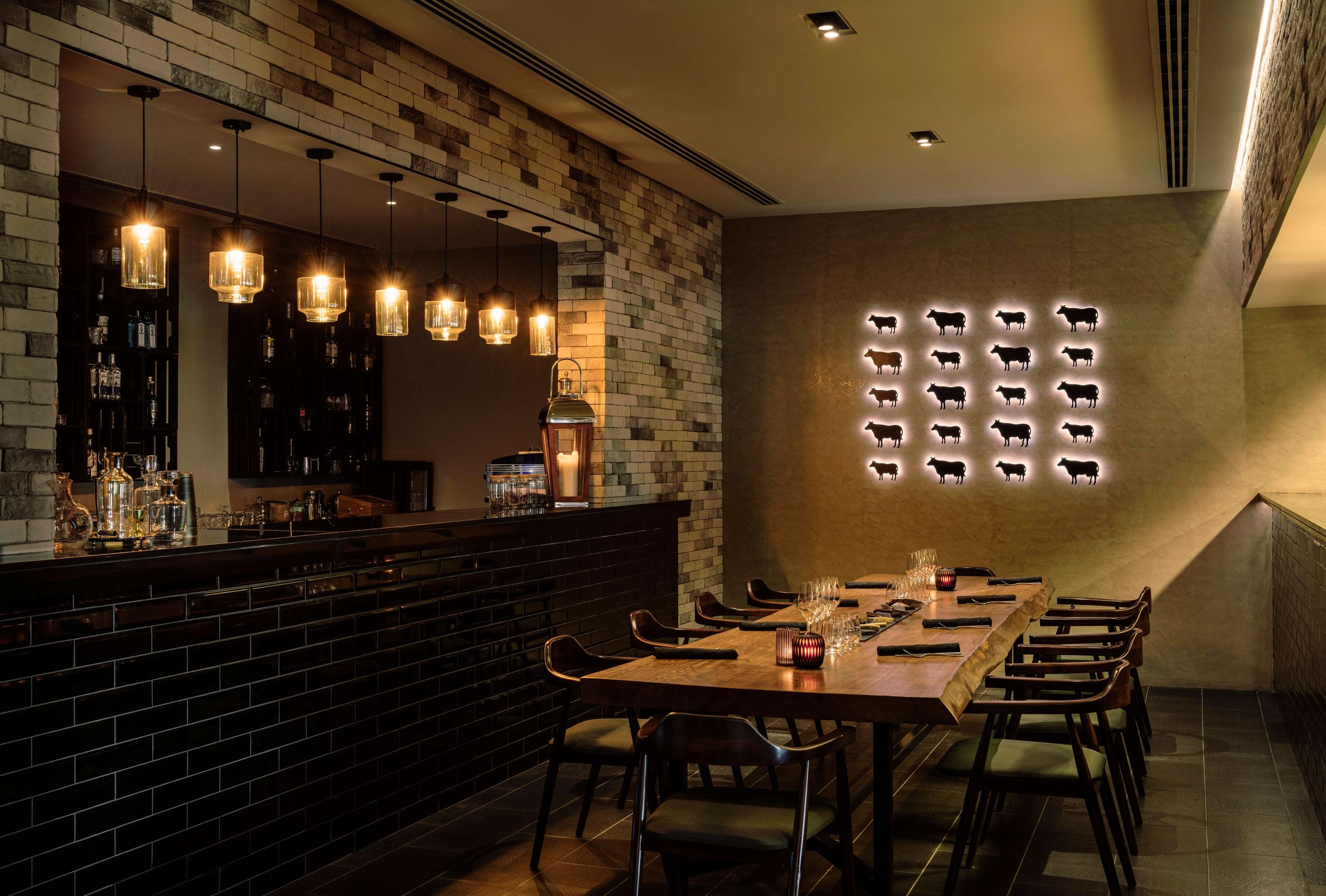 Dine Around by More Cravings by Marriott Bonvoy™