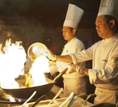 Dine Around by More Cravings by Marriott Bonvoy™