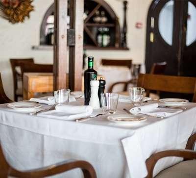 Dine Around by More Cravings by Marriott Bonvoy™