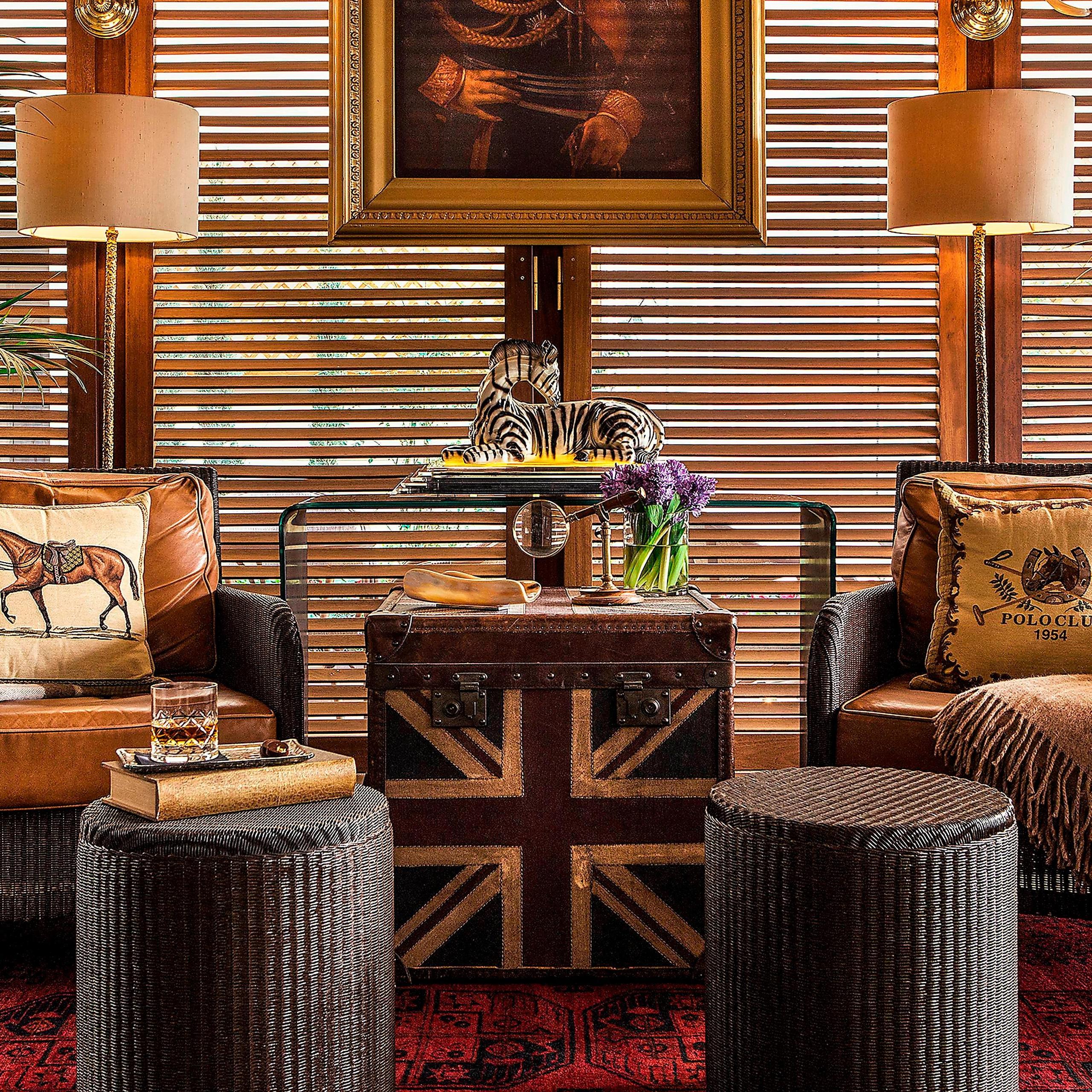Alexander's Cigar Lounge