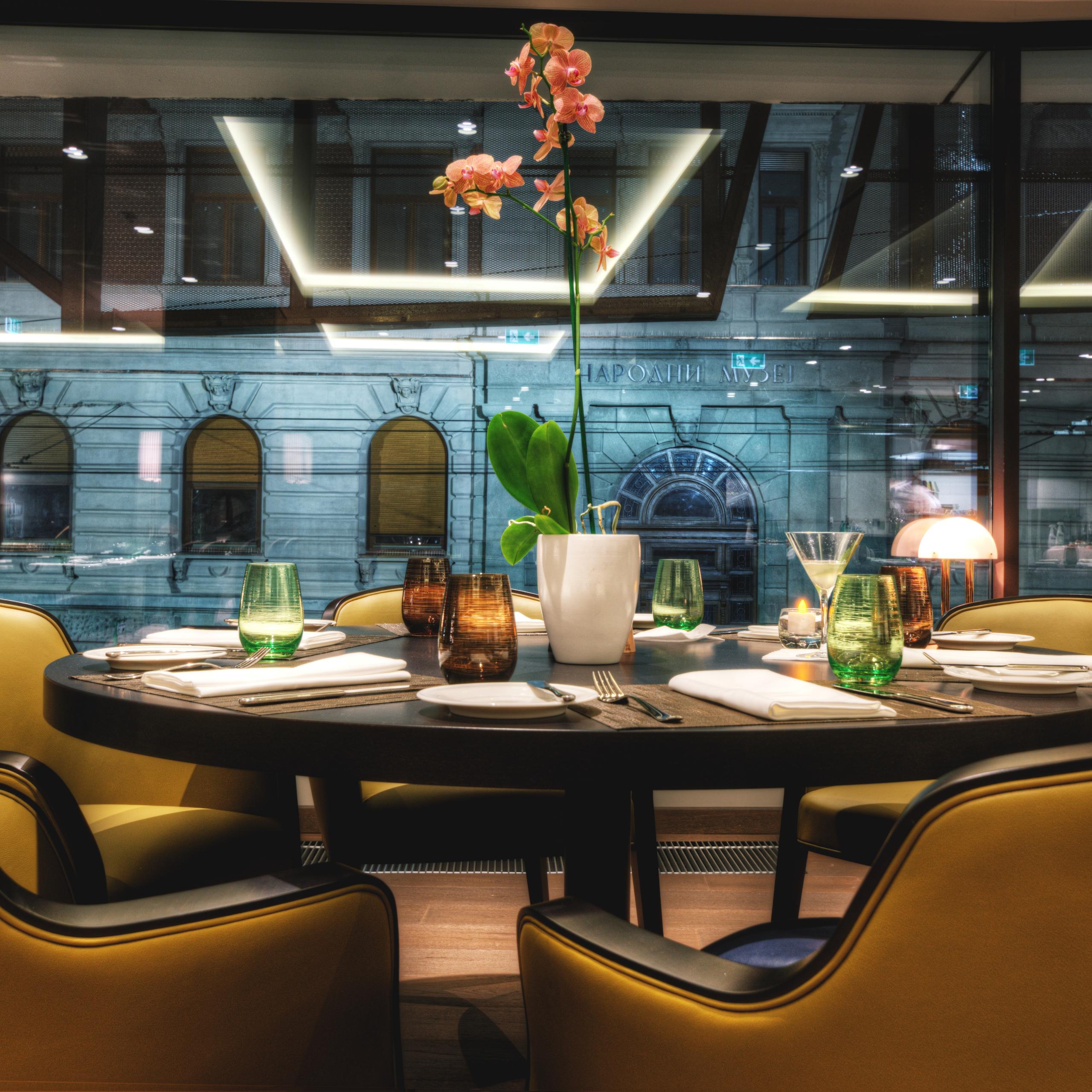 Credo Restaurant & Bar
