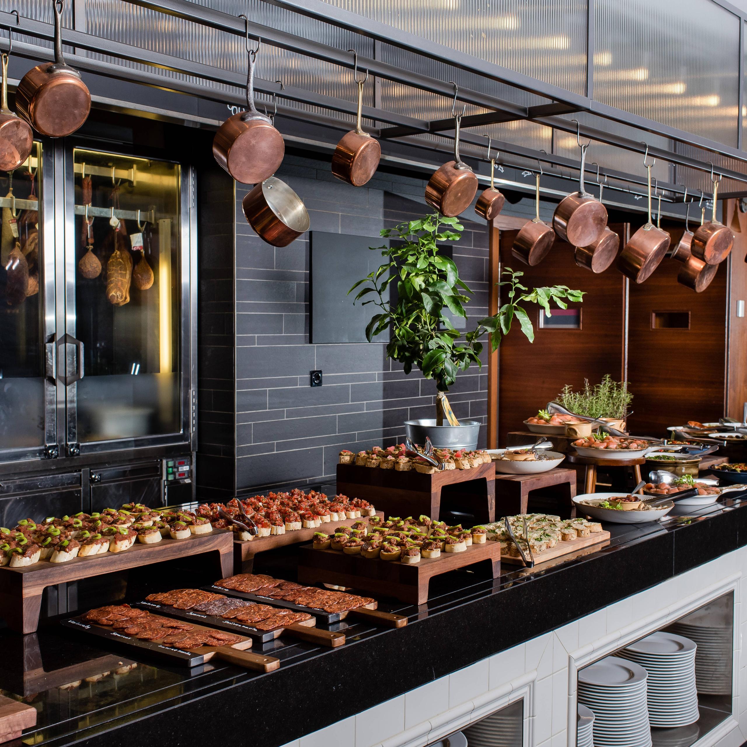 DNB Budapest, Wine Bar & Kitchen