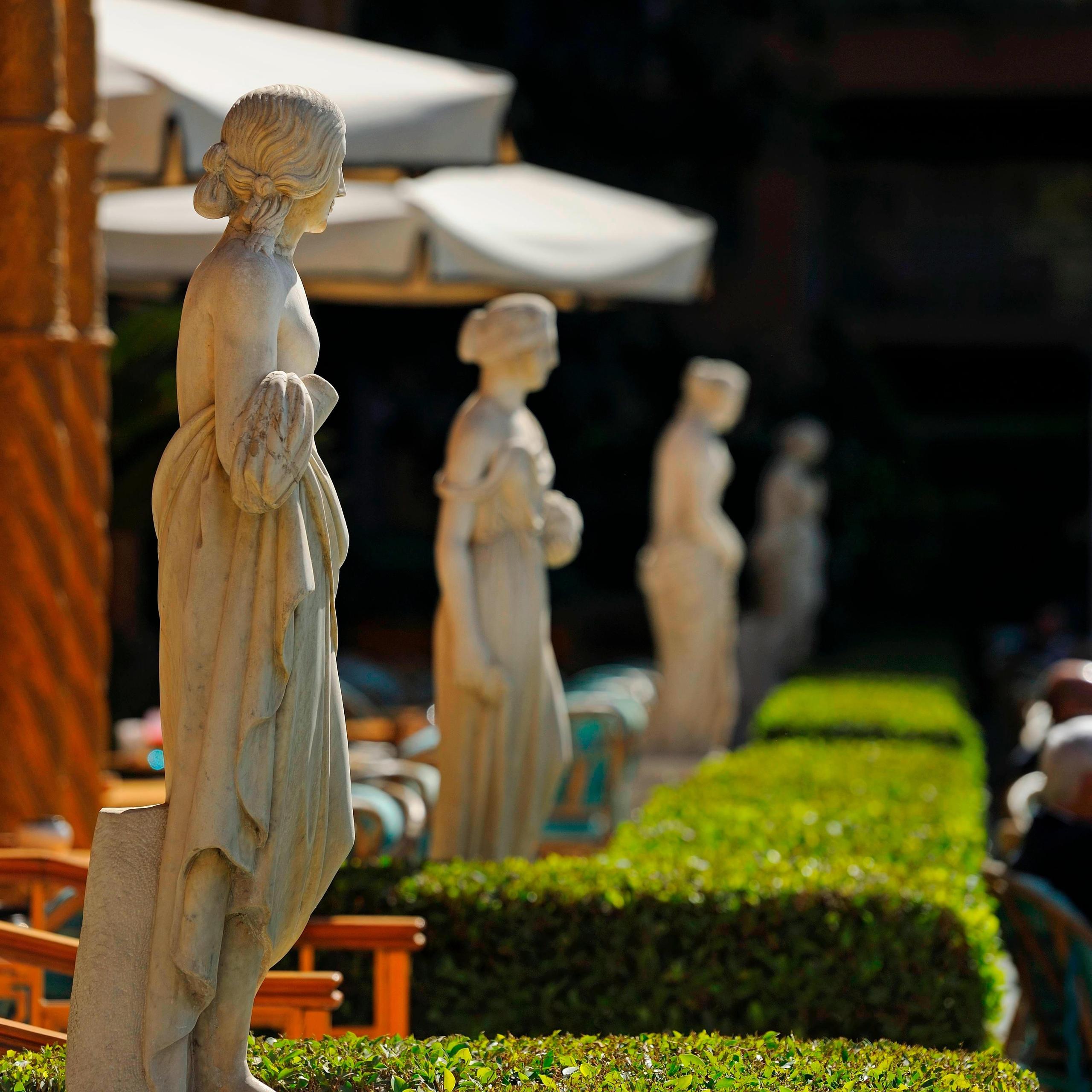 Garden Promenade Cafe