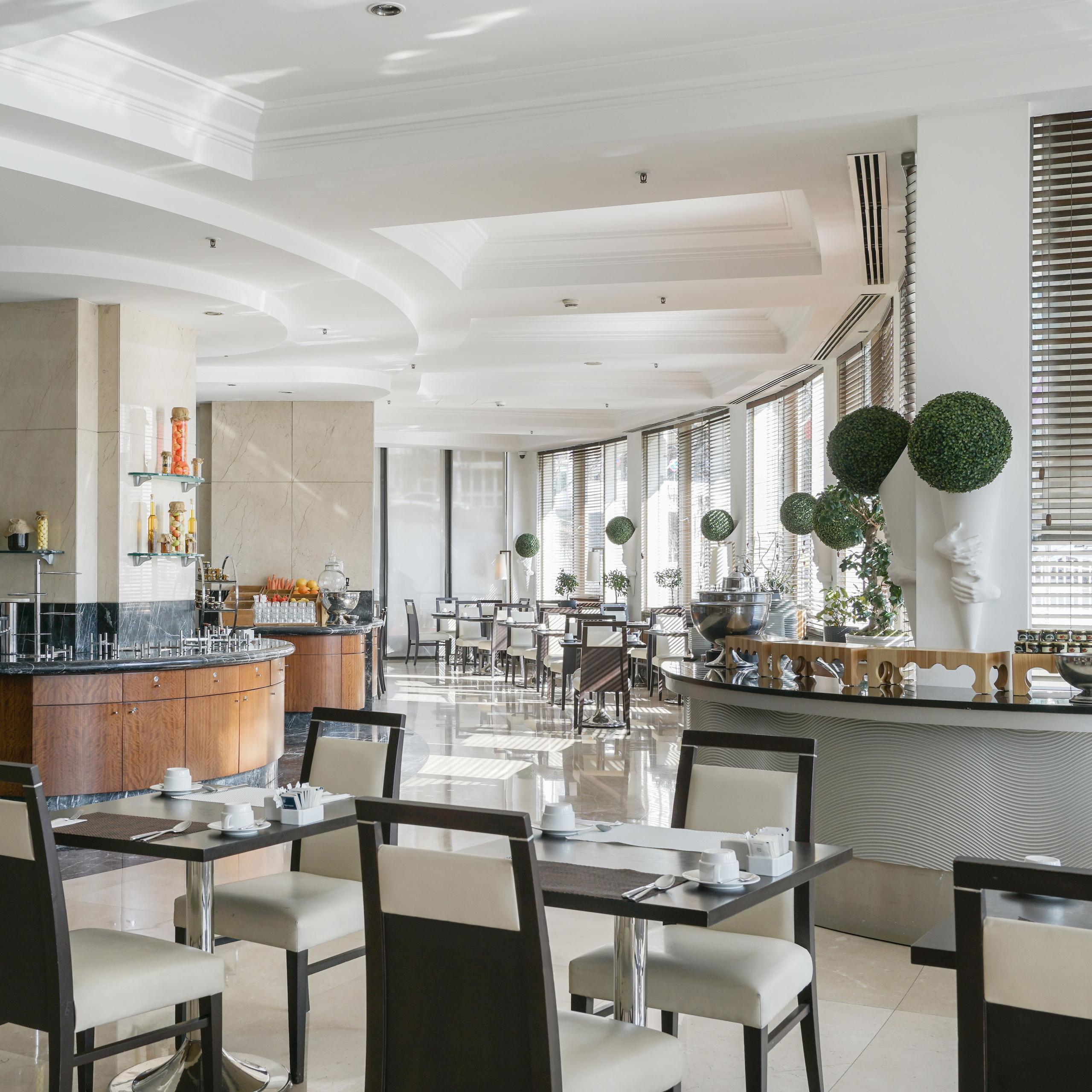 Brasserie One Restaurant