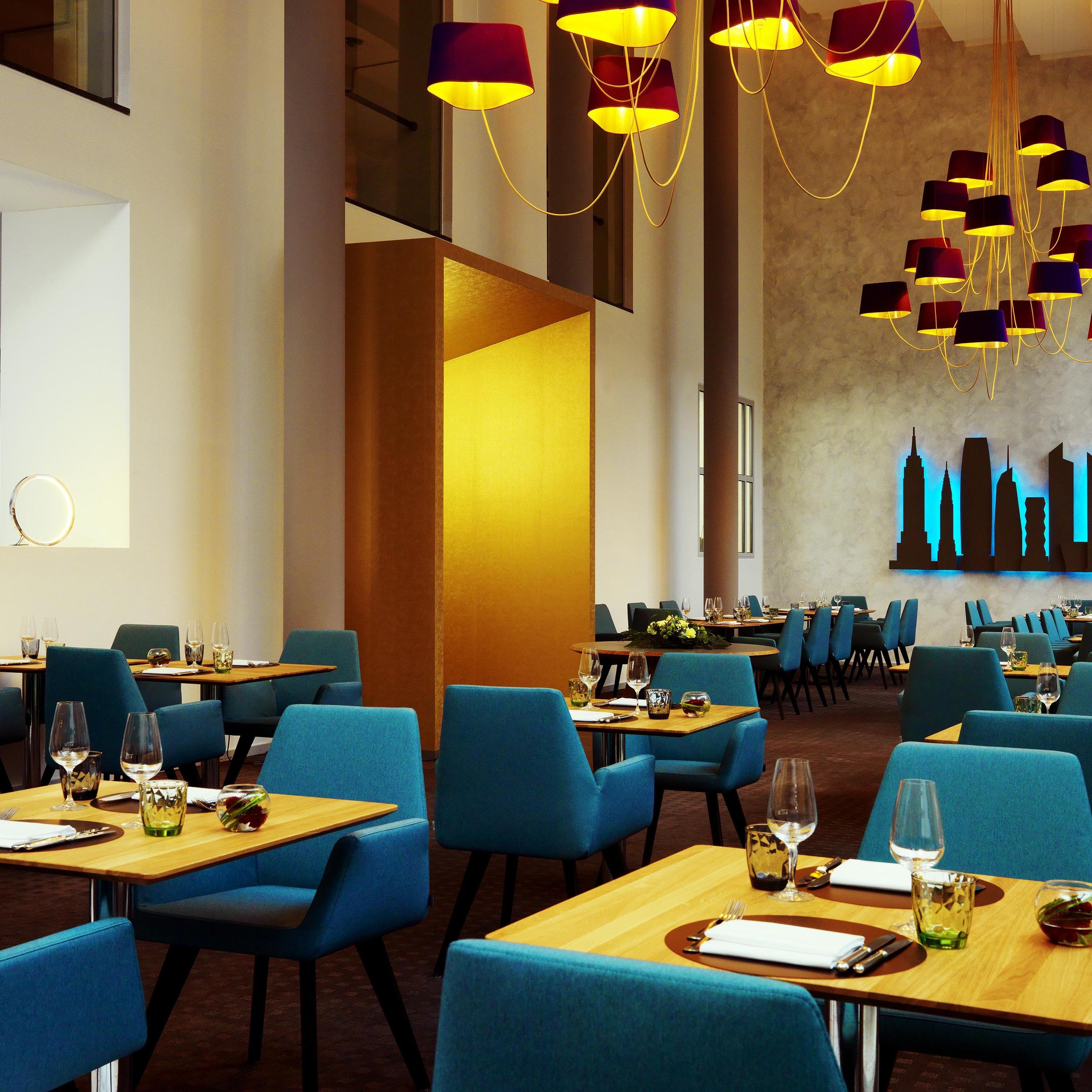 5th Avenue Restaurant