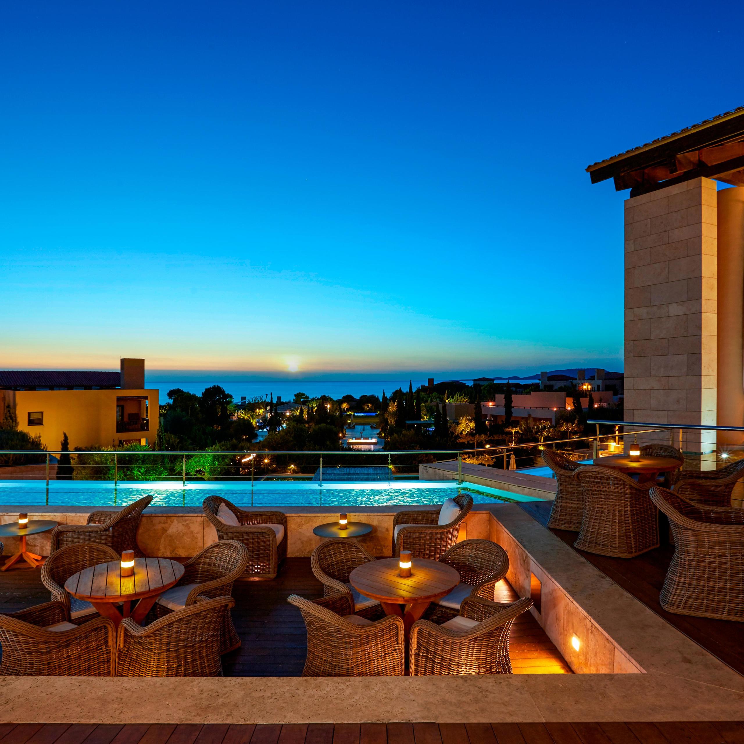 Anax Lounge