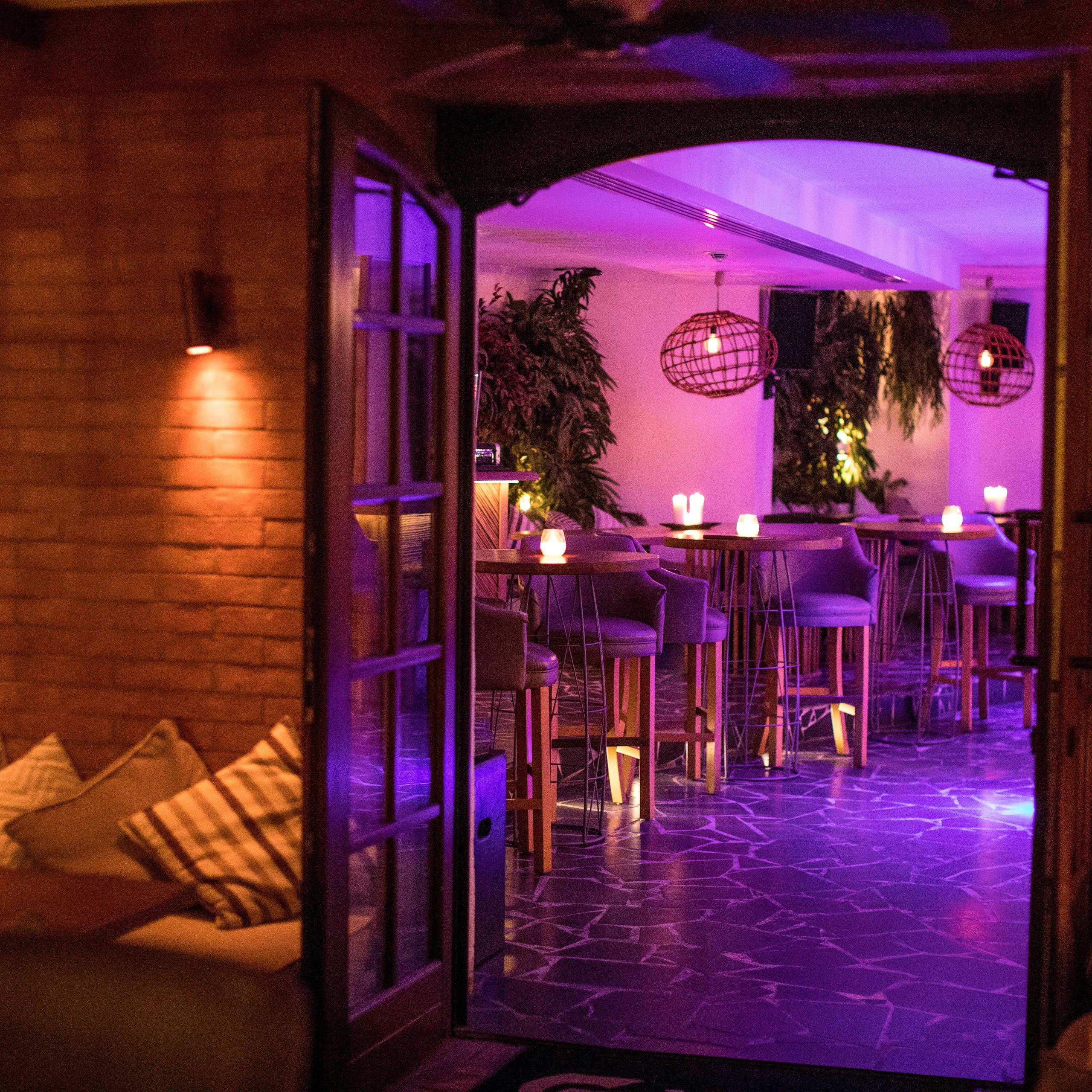 Branco - The Tiki Bar