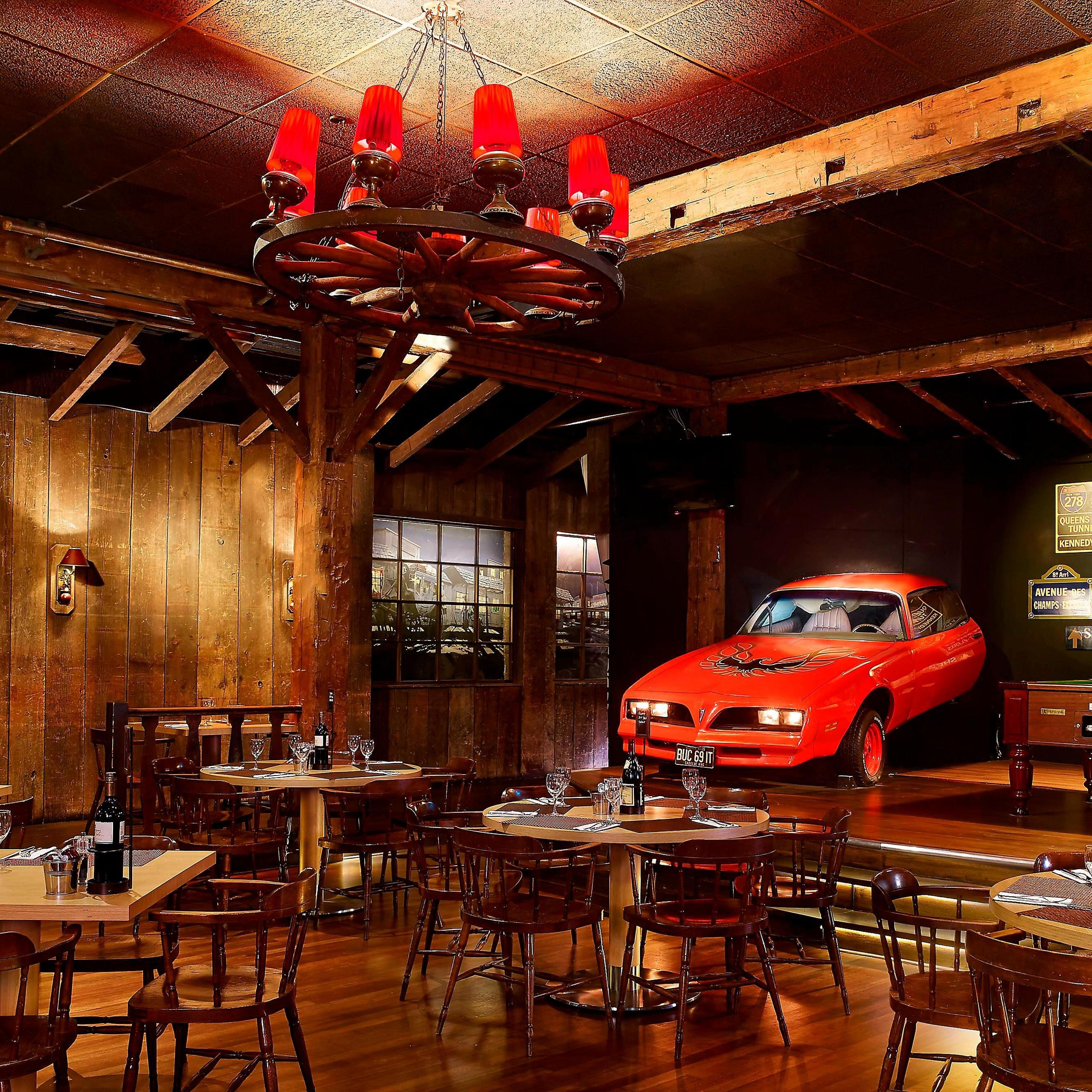 Sports Bar & Grill