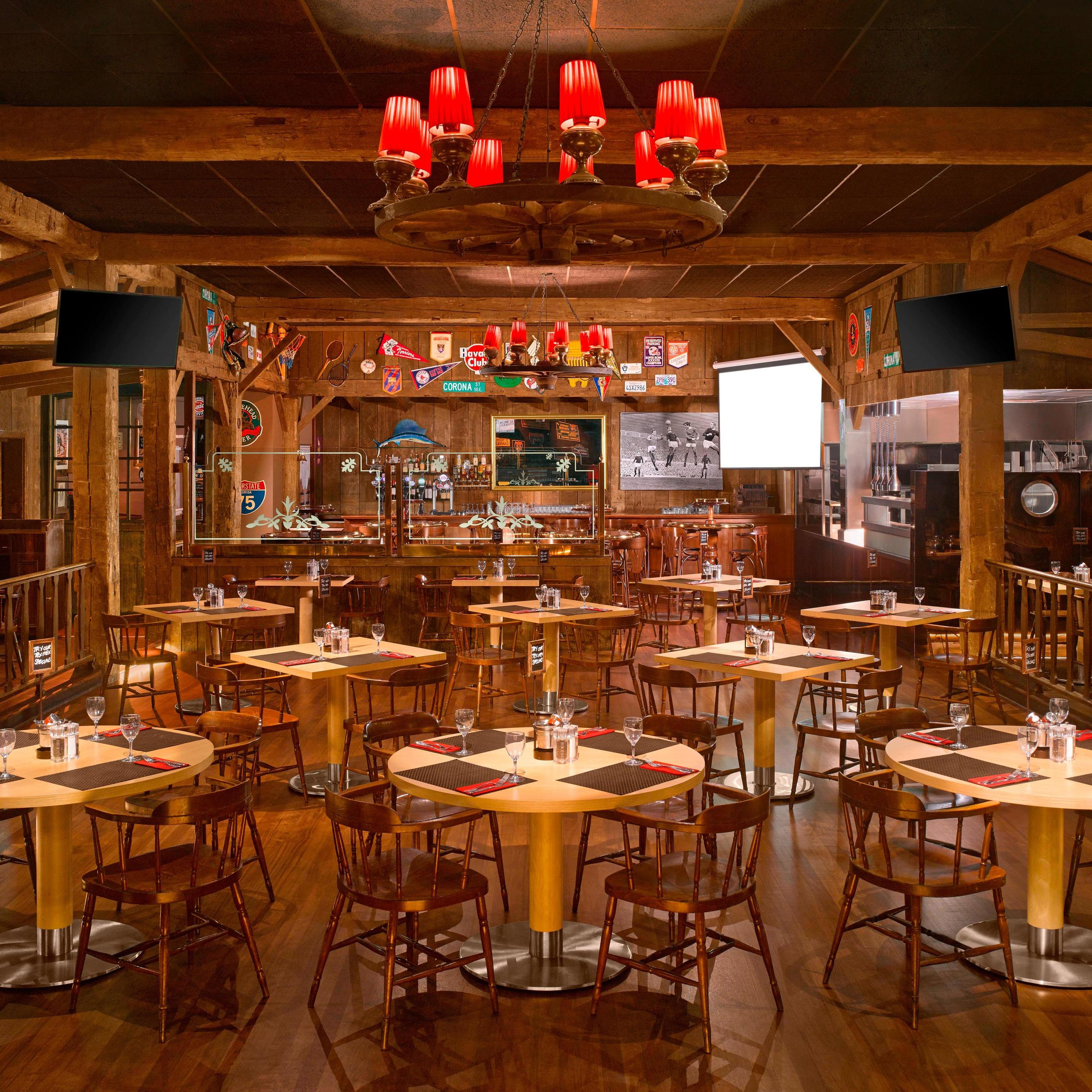 Sports Bar & Grill