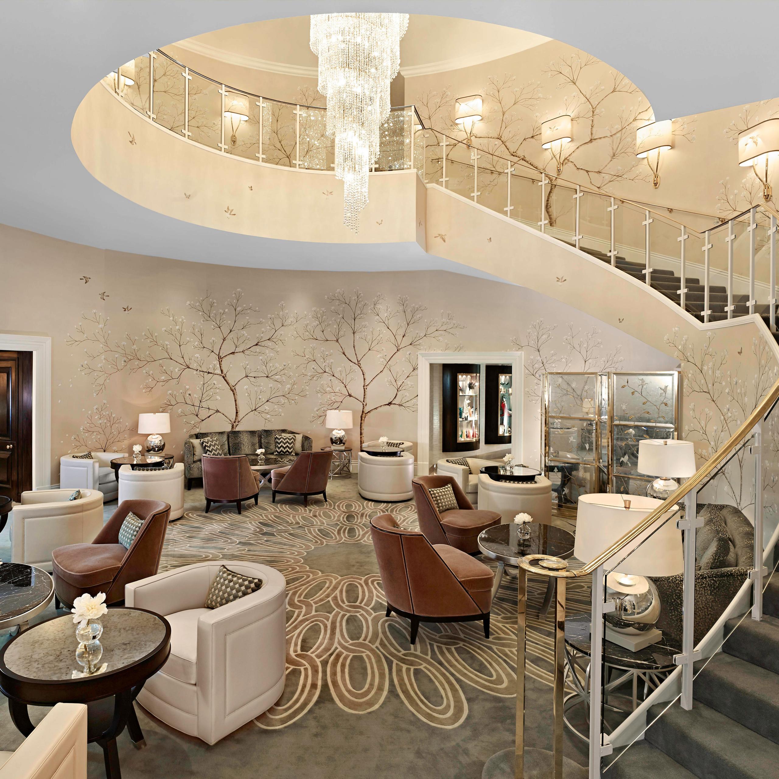 The Knightsbridge Lounge