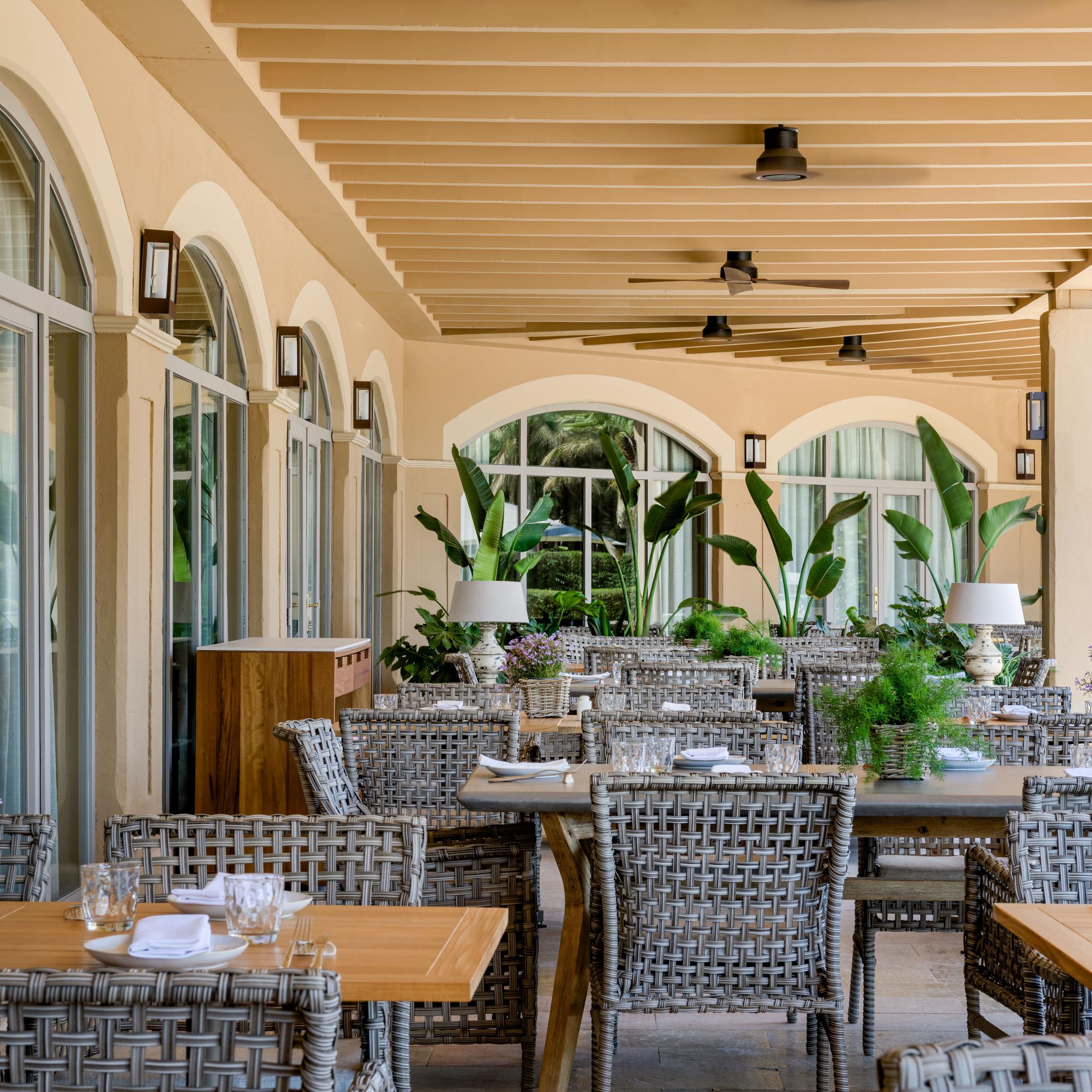 Es Camp Restaurant