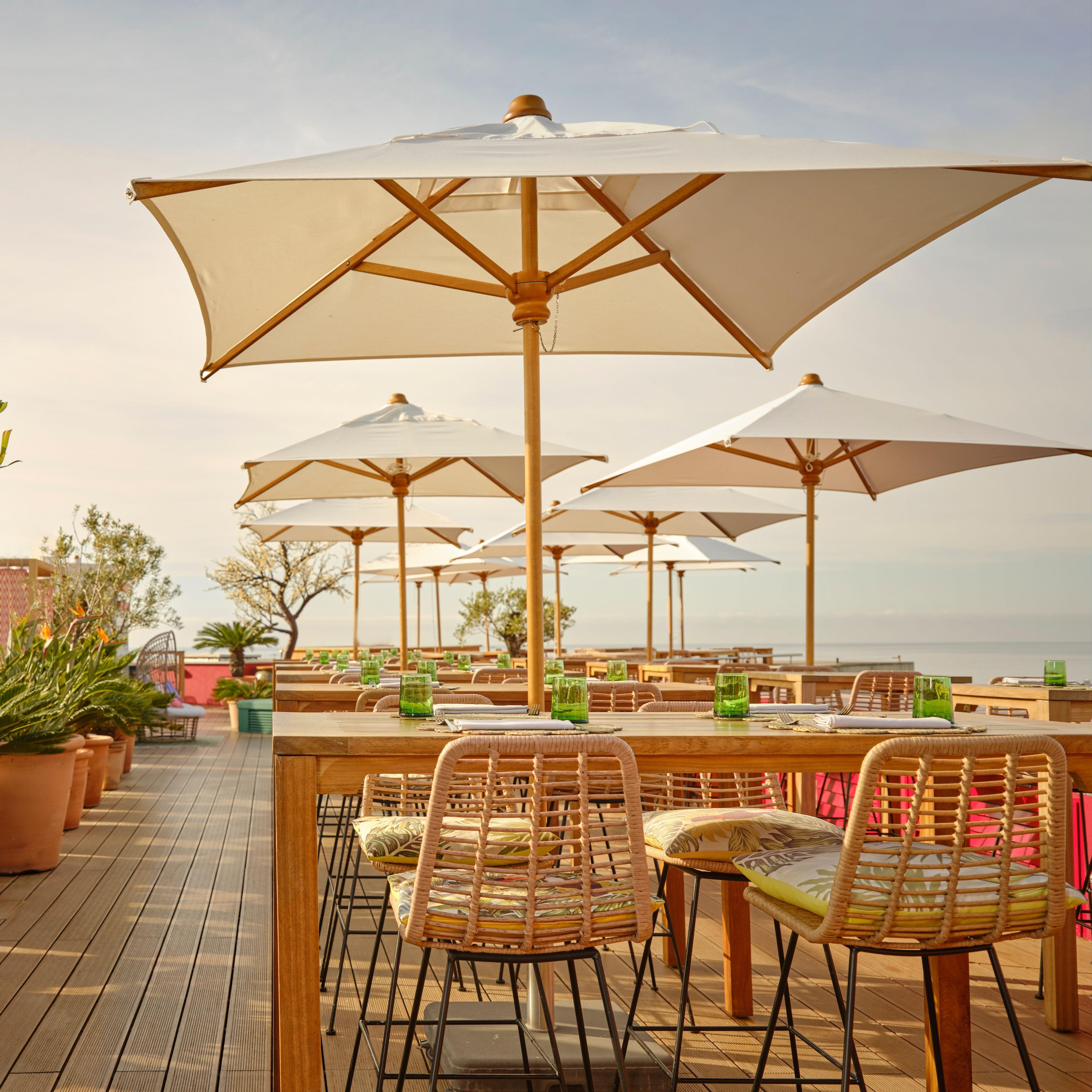 Farago on the Roof - Our summer restaurant logo