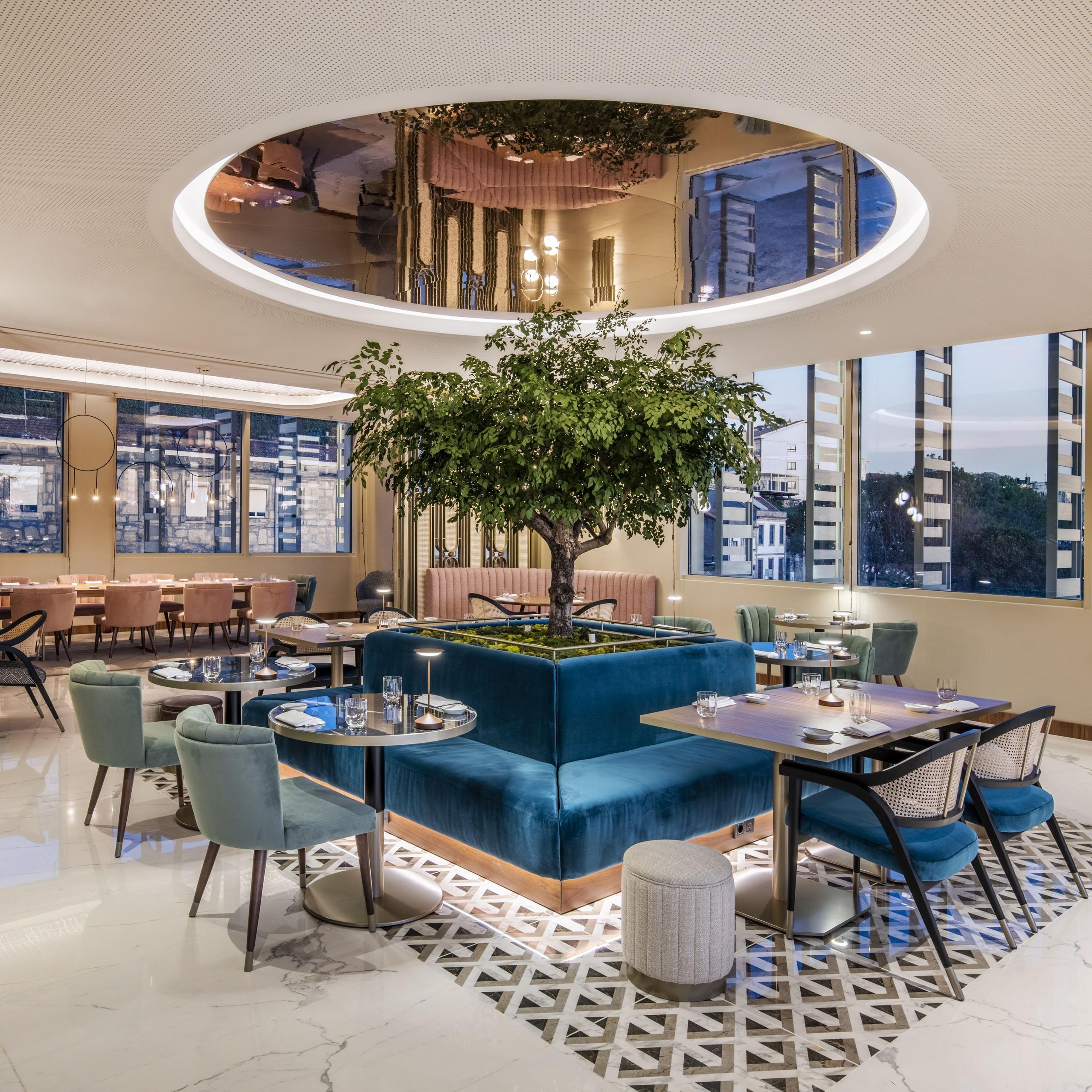 L'Égoïste Bar & Restaurant