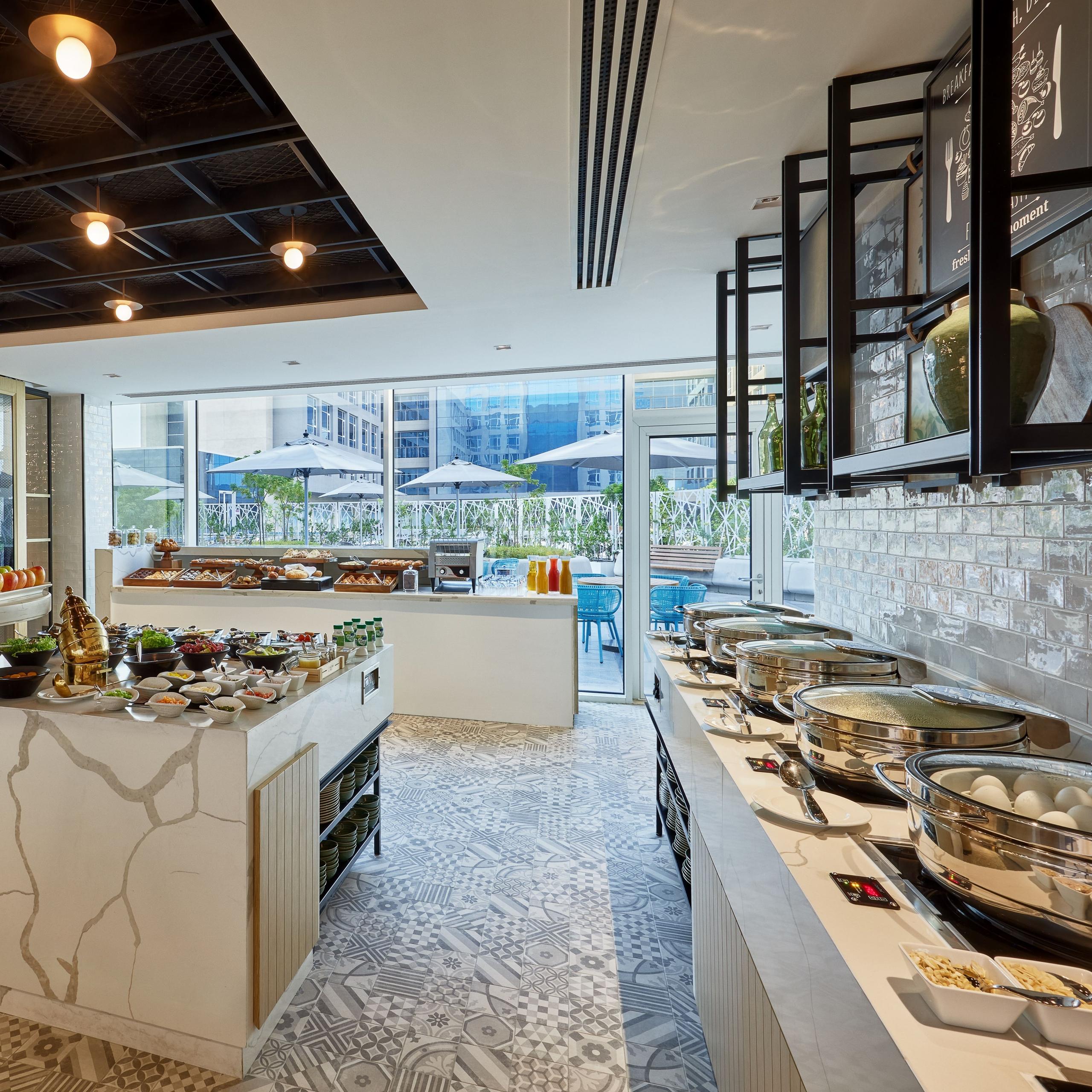 Kitchen & Barista