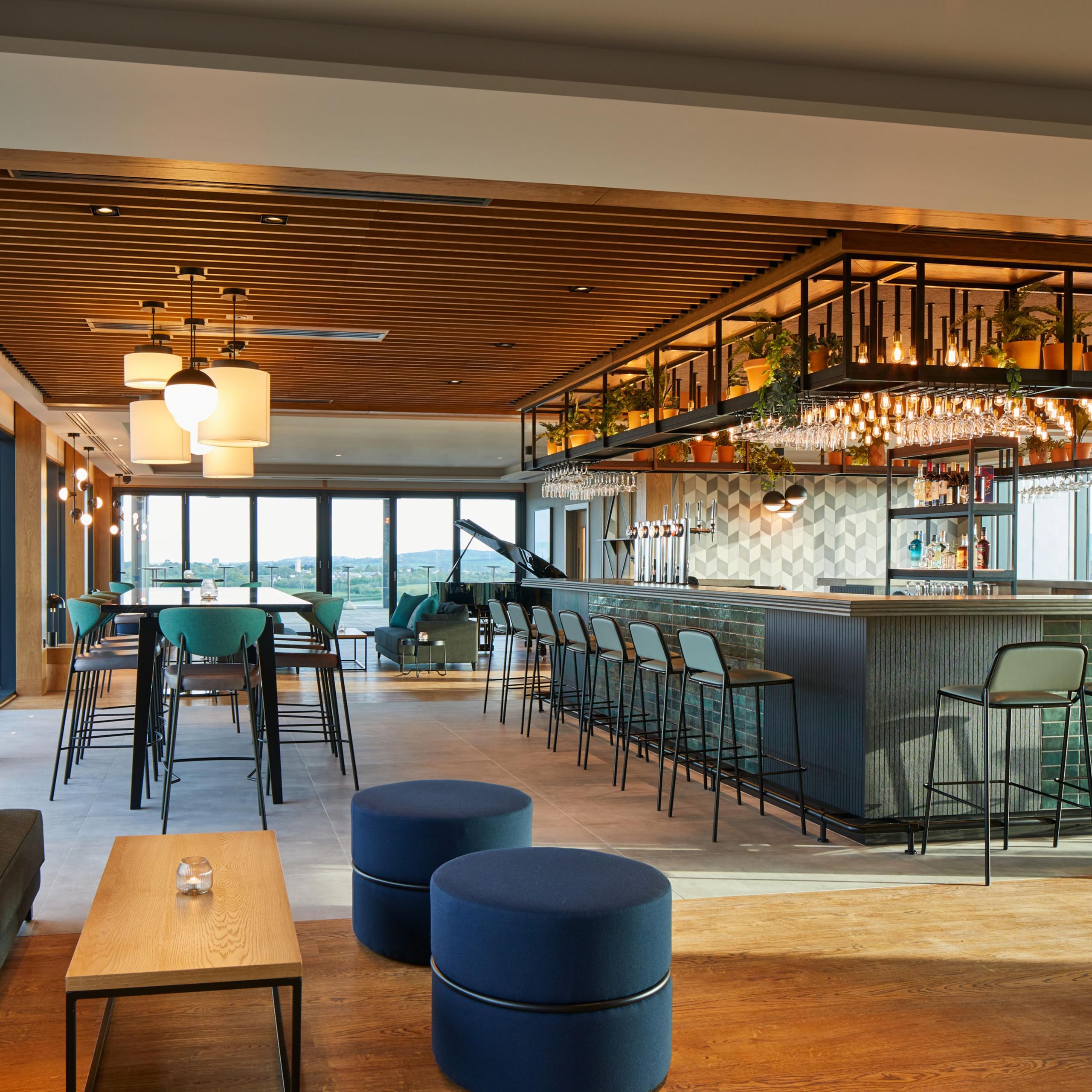 The View Restaurant and Rooftop Bar
