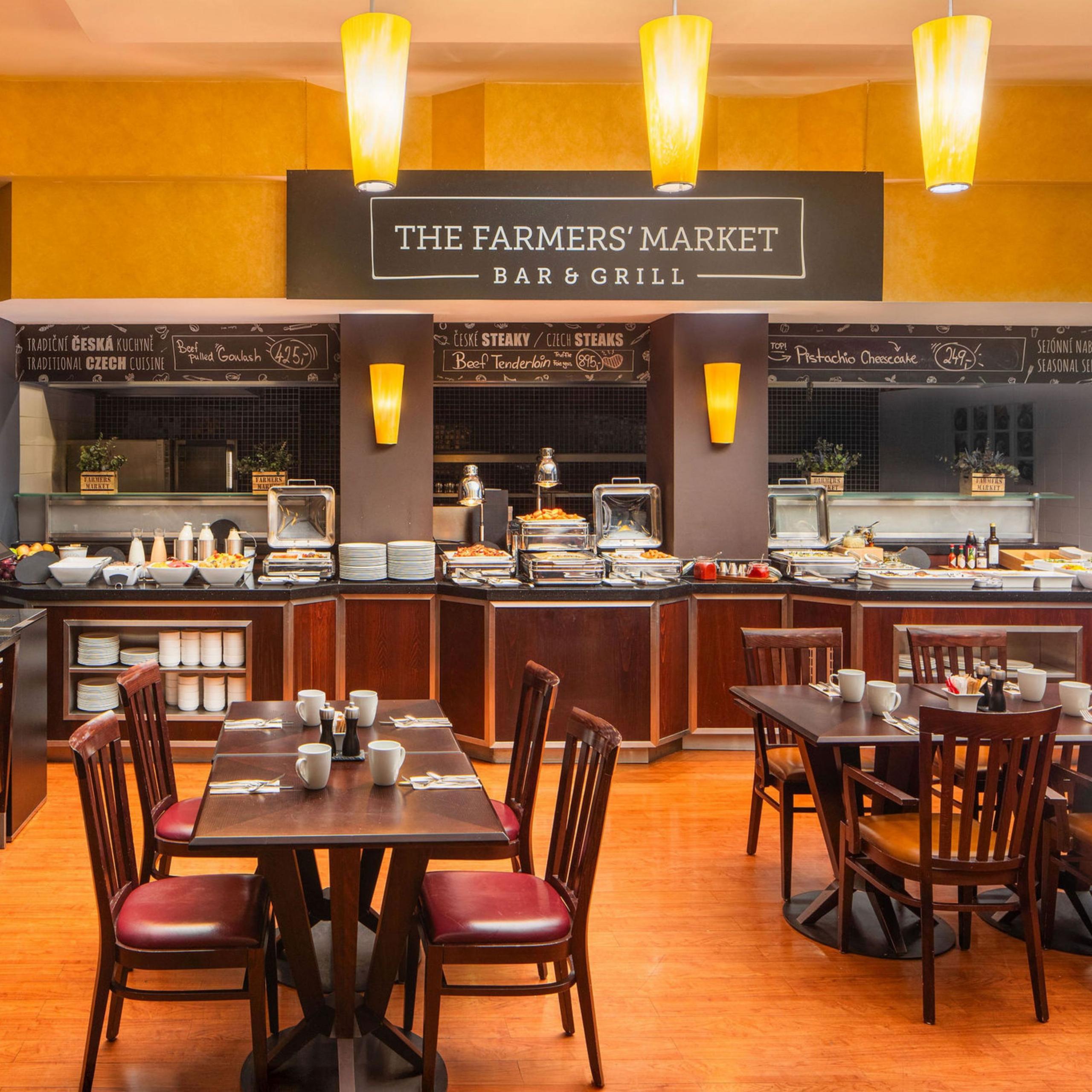 The Farmers' Market Bar & Grill