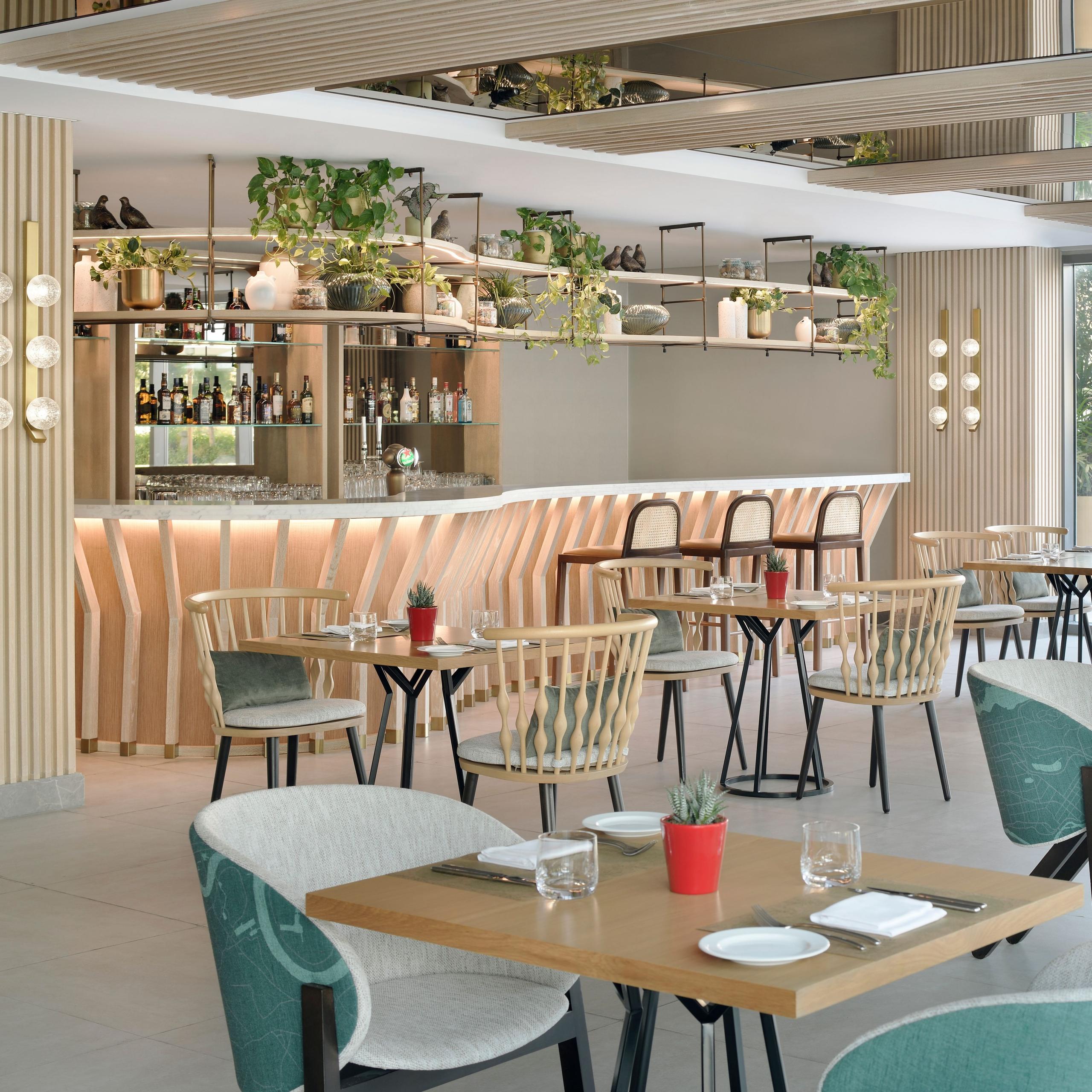 Maisan Restaurant & Bar