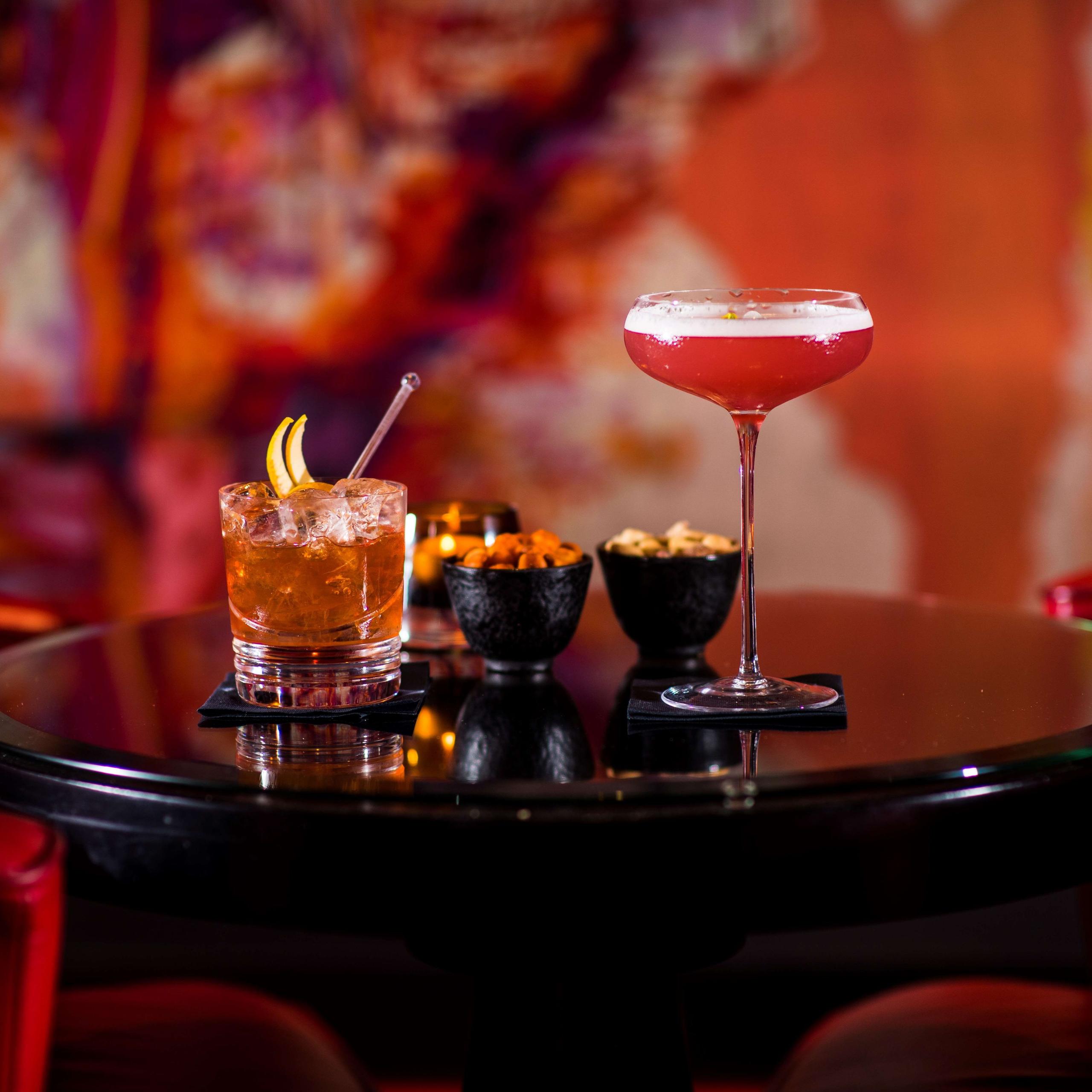 Red Bar