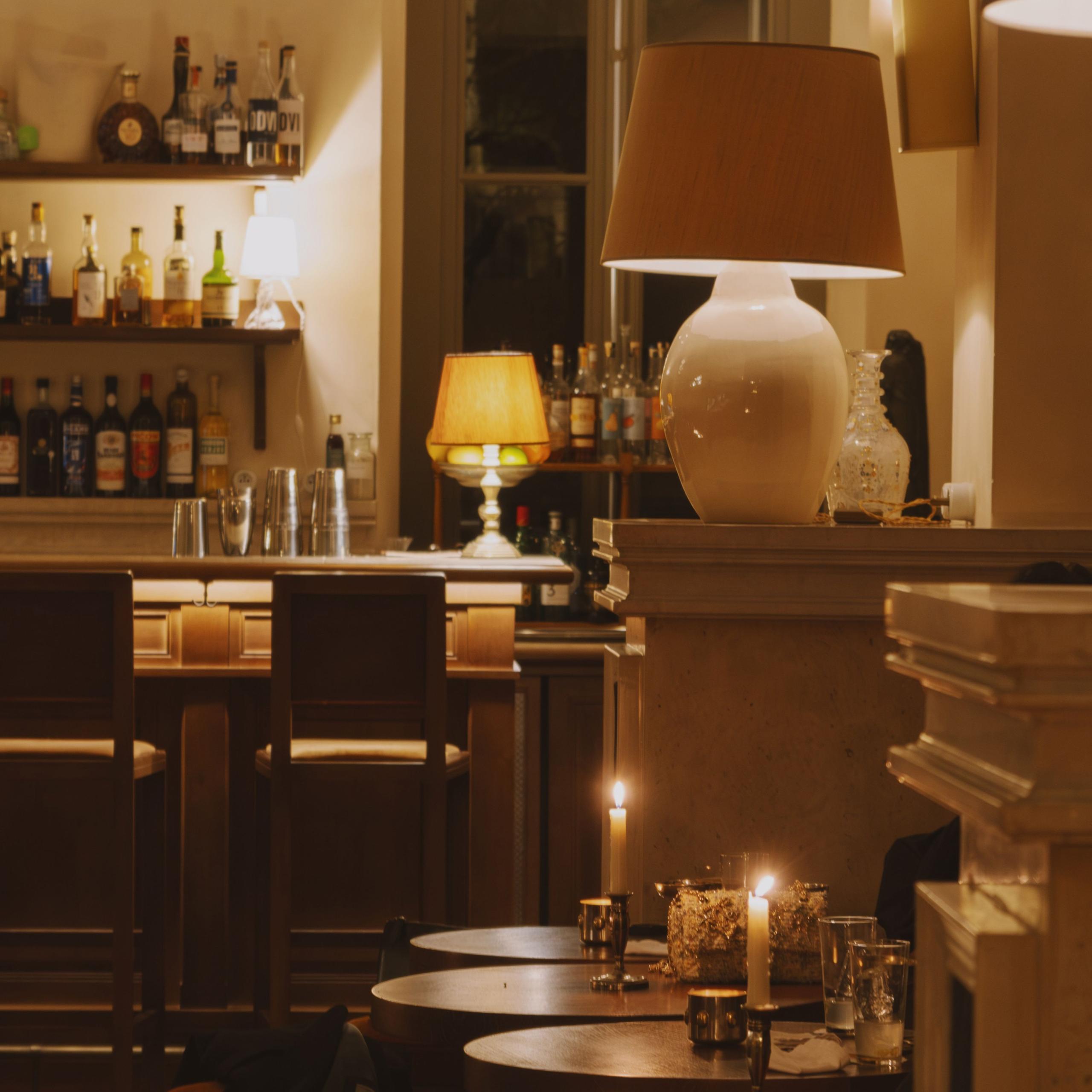 Le Bar