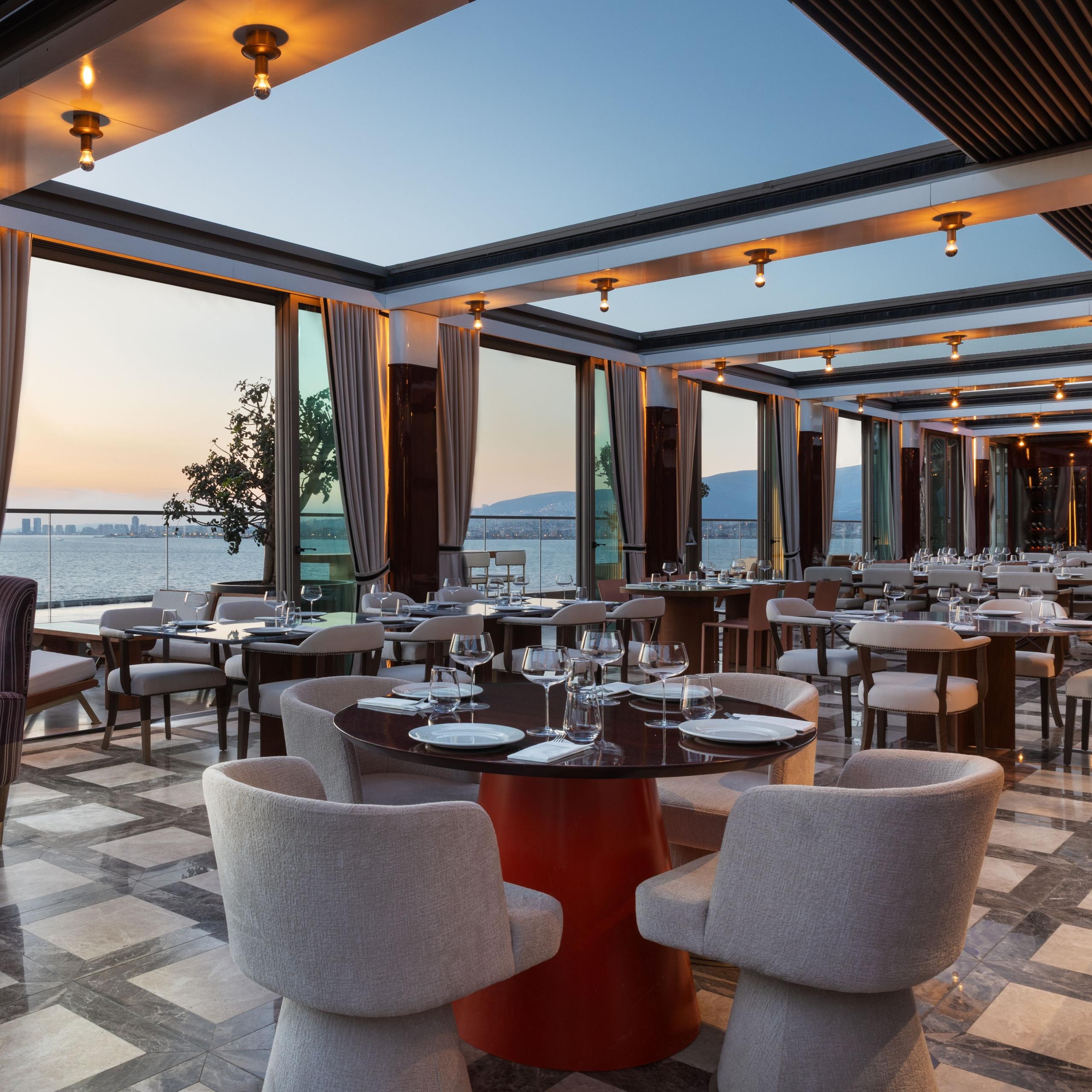 Pagos Rooftop