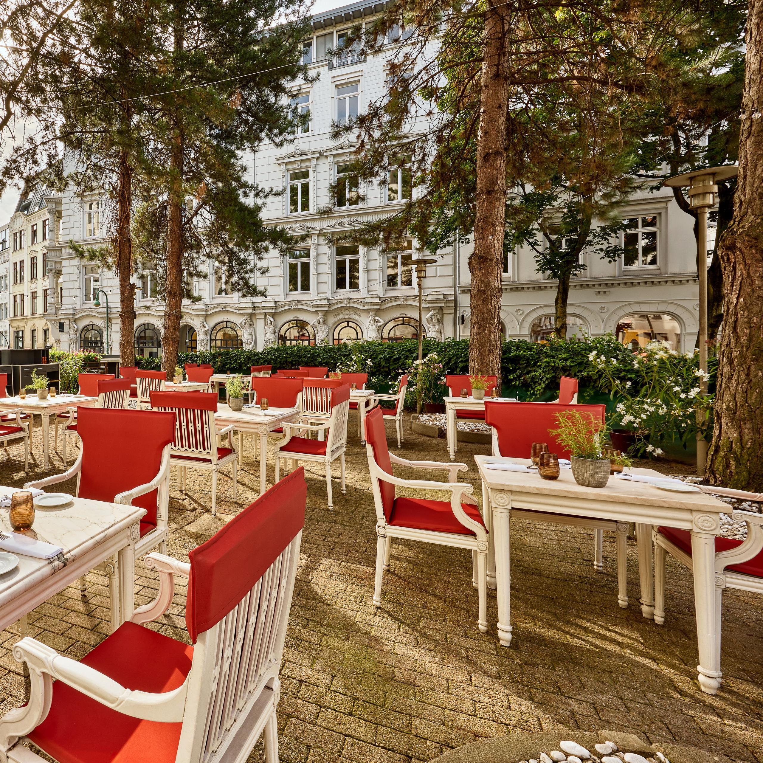 Summer Terrace