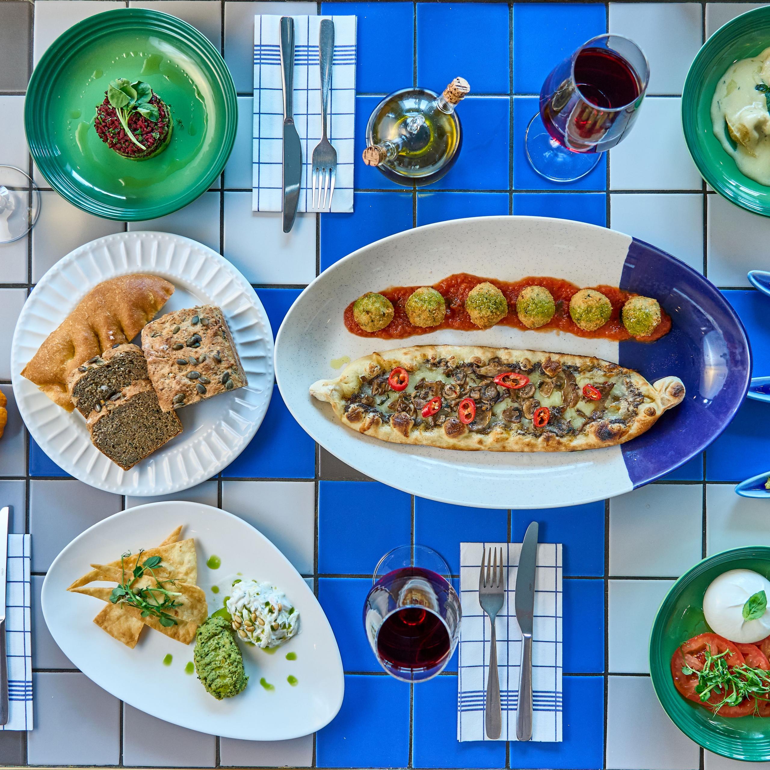 Carluccio's