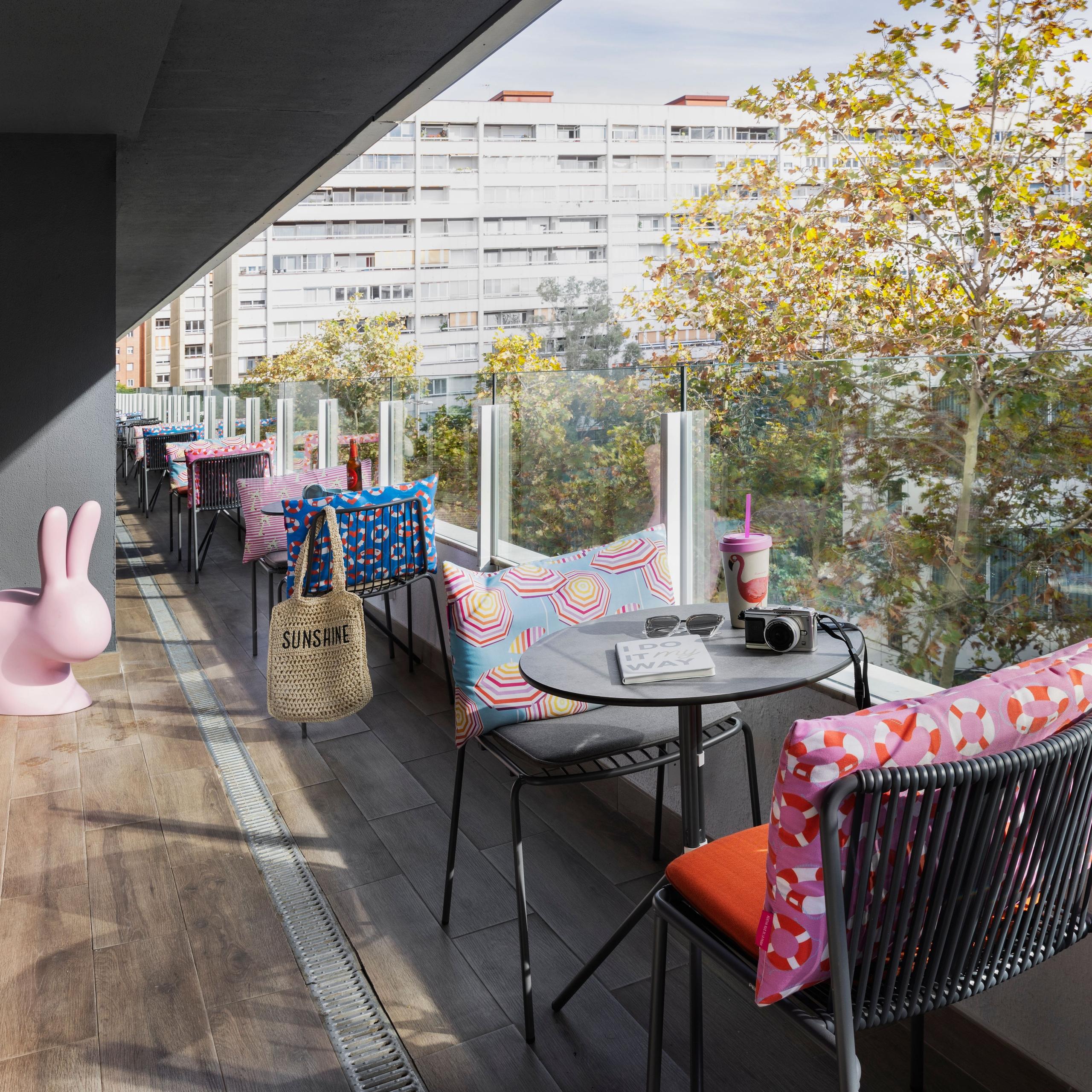 Level 3 Bar and Restaurant