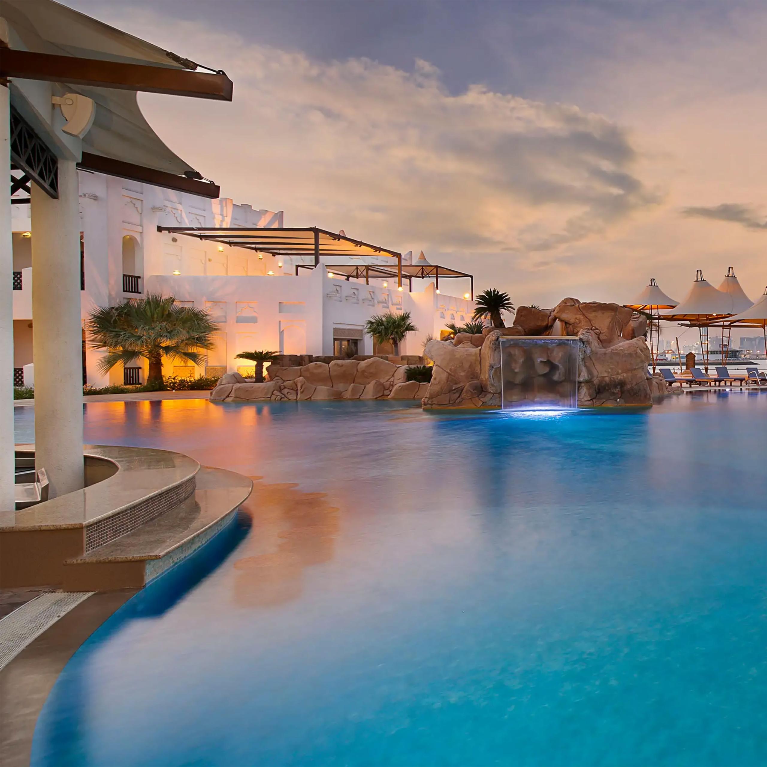 Al Seef Poolside Bar & Cafe