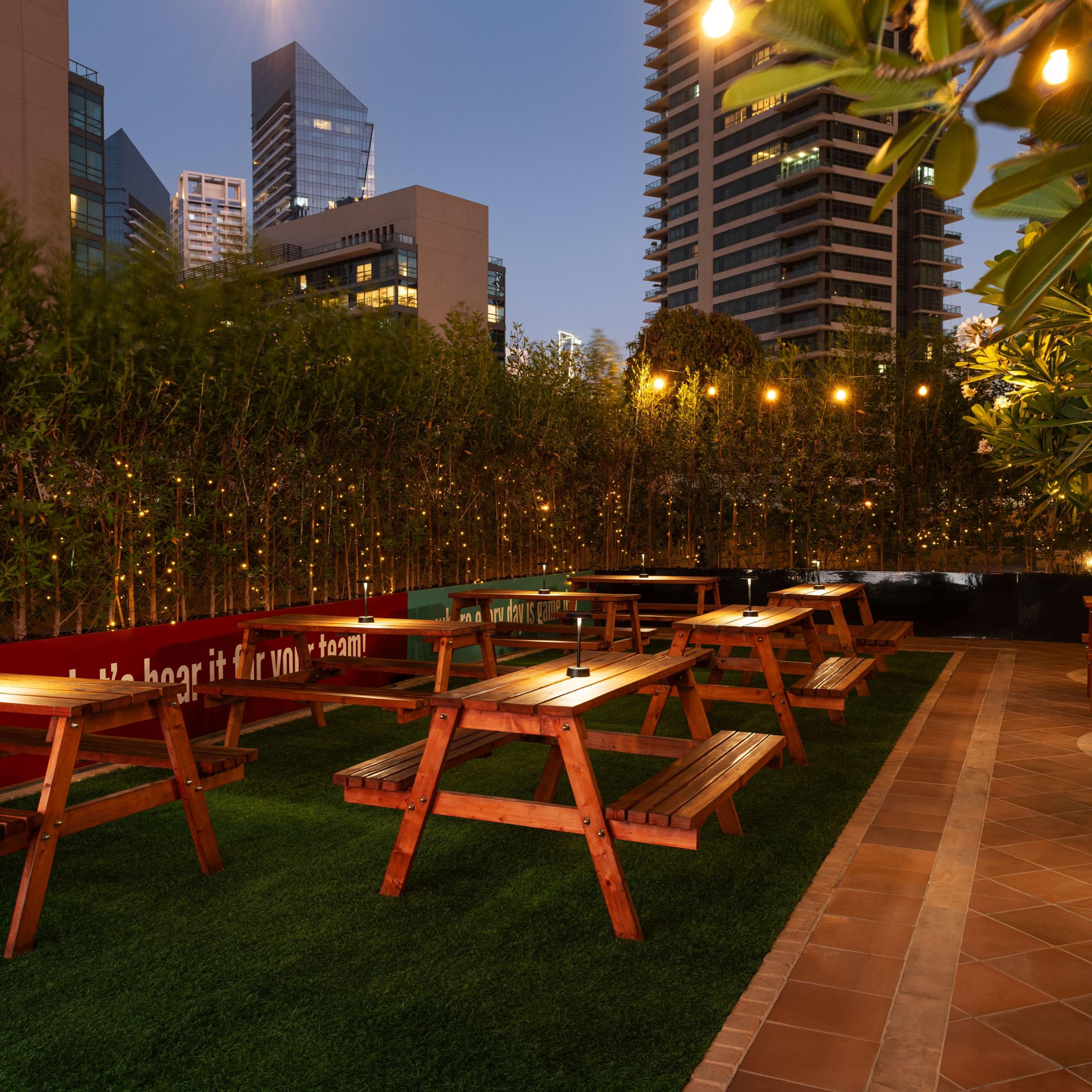 Speakeasy Bar & Restaurant