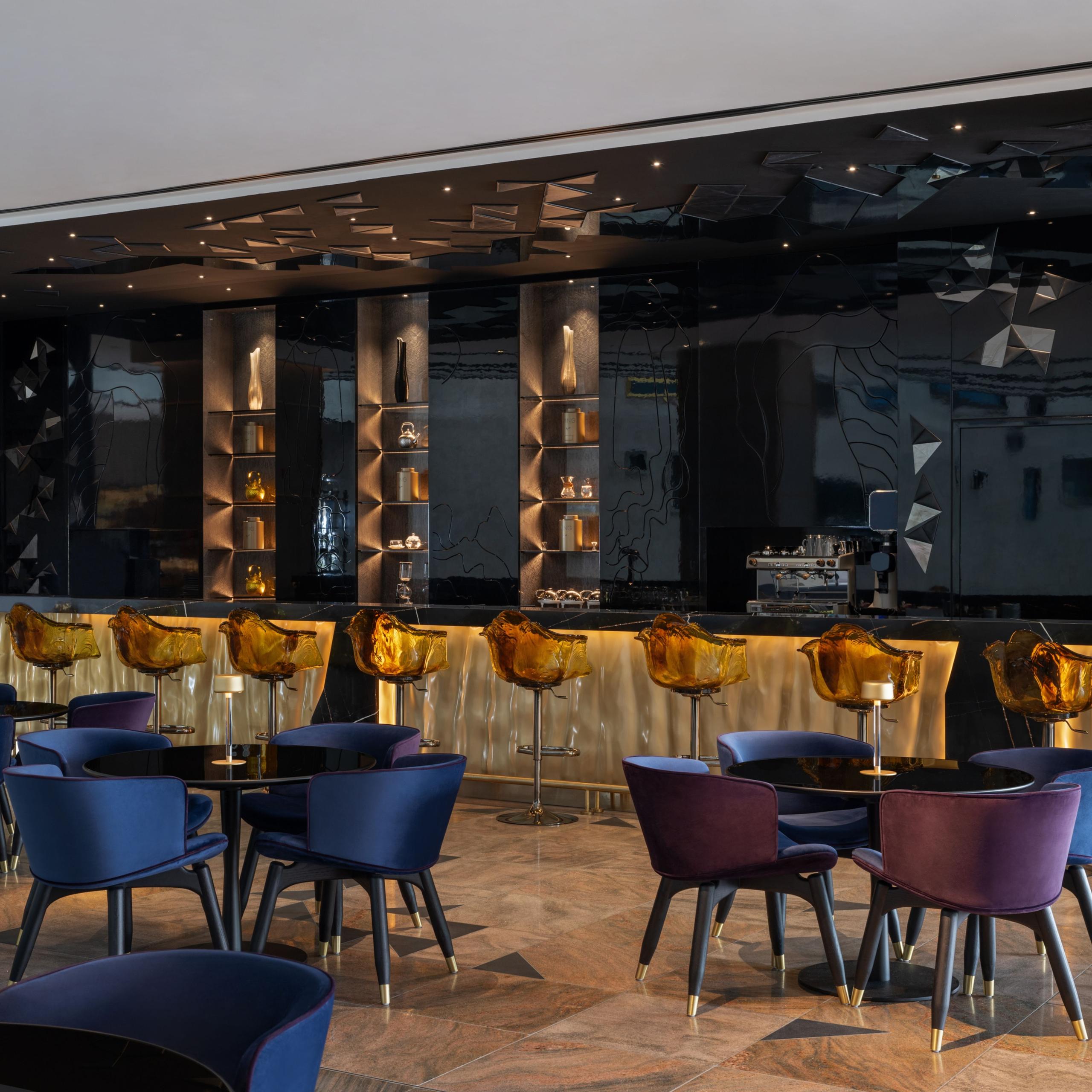 W Lounge