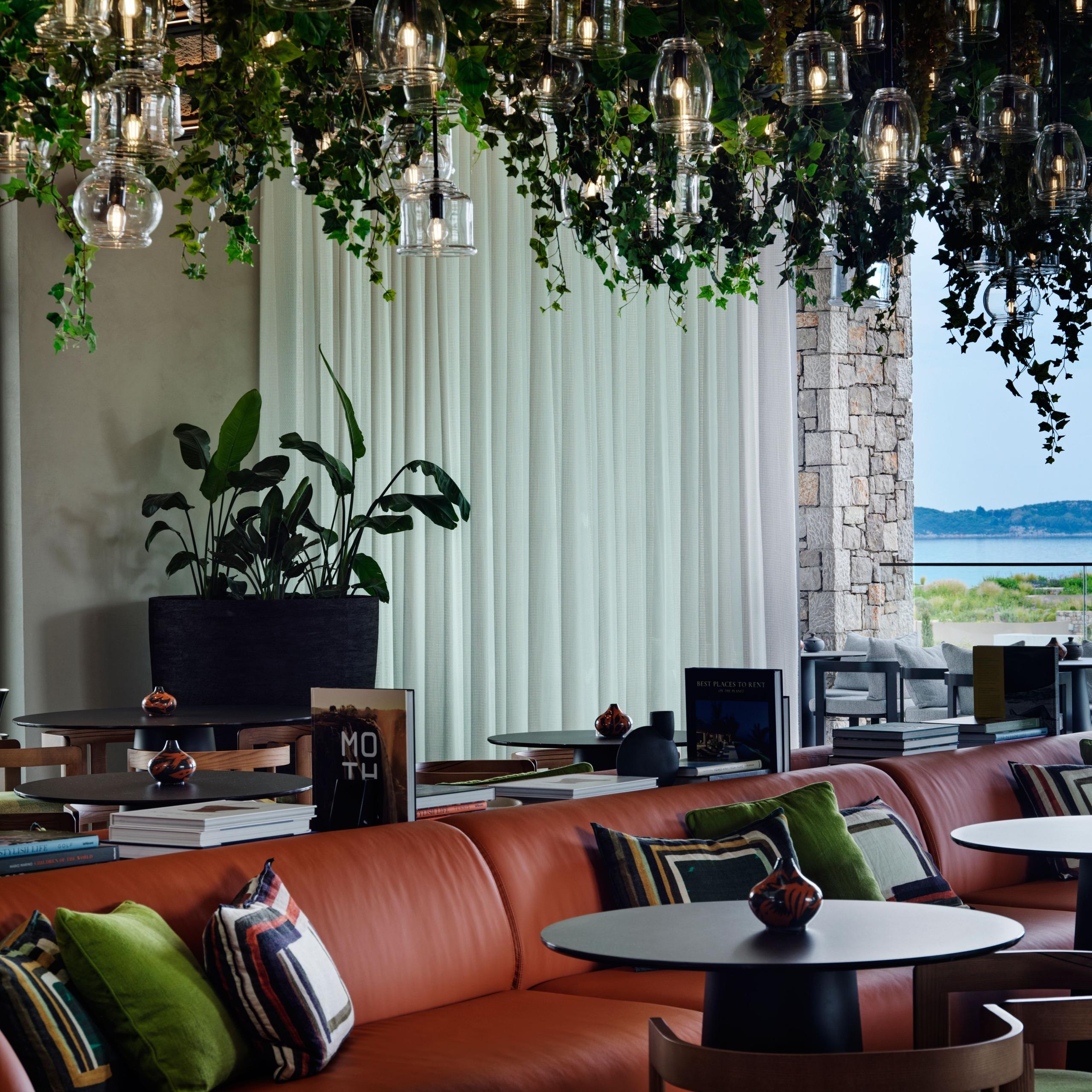 W Lounge