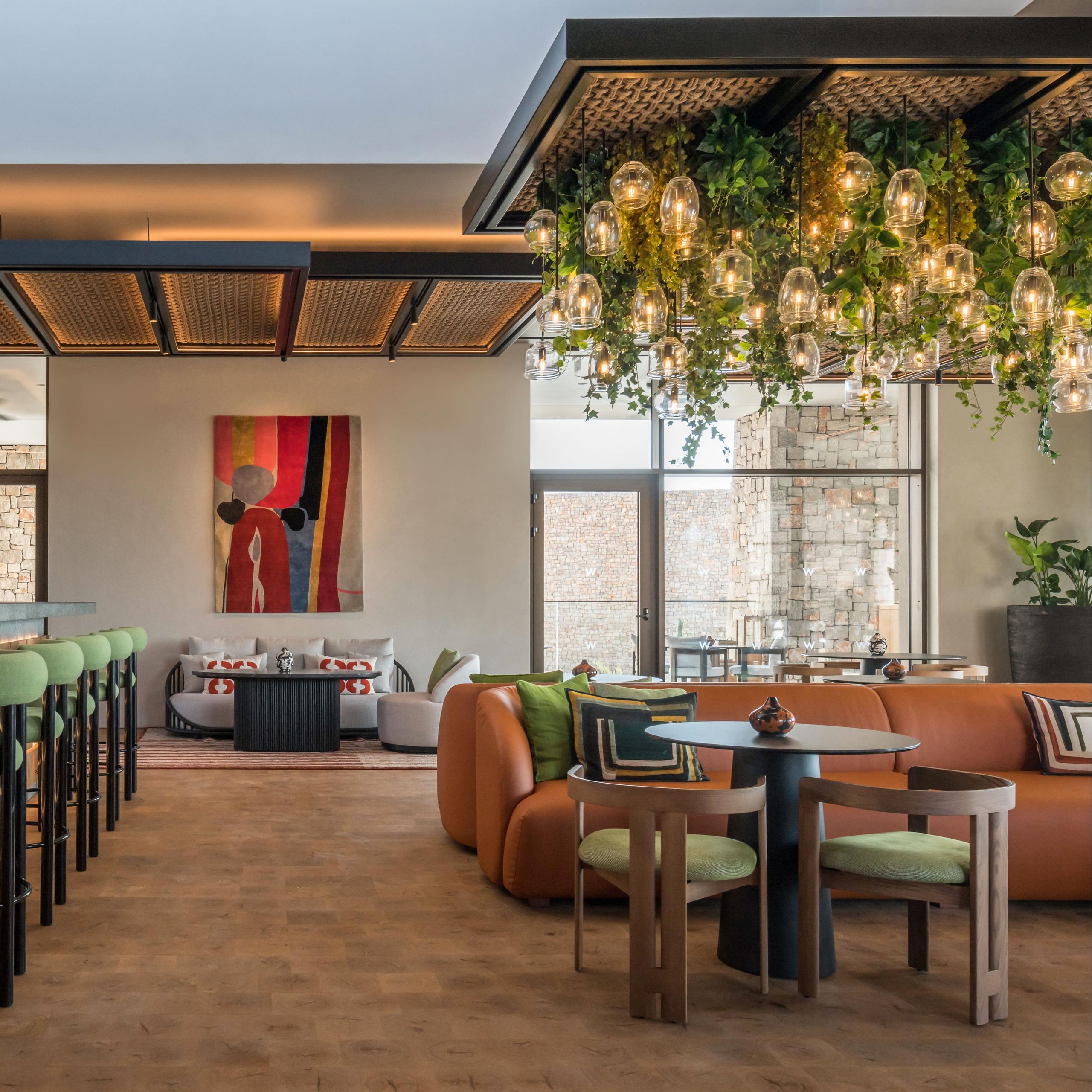 W Lounge