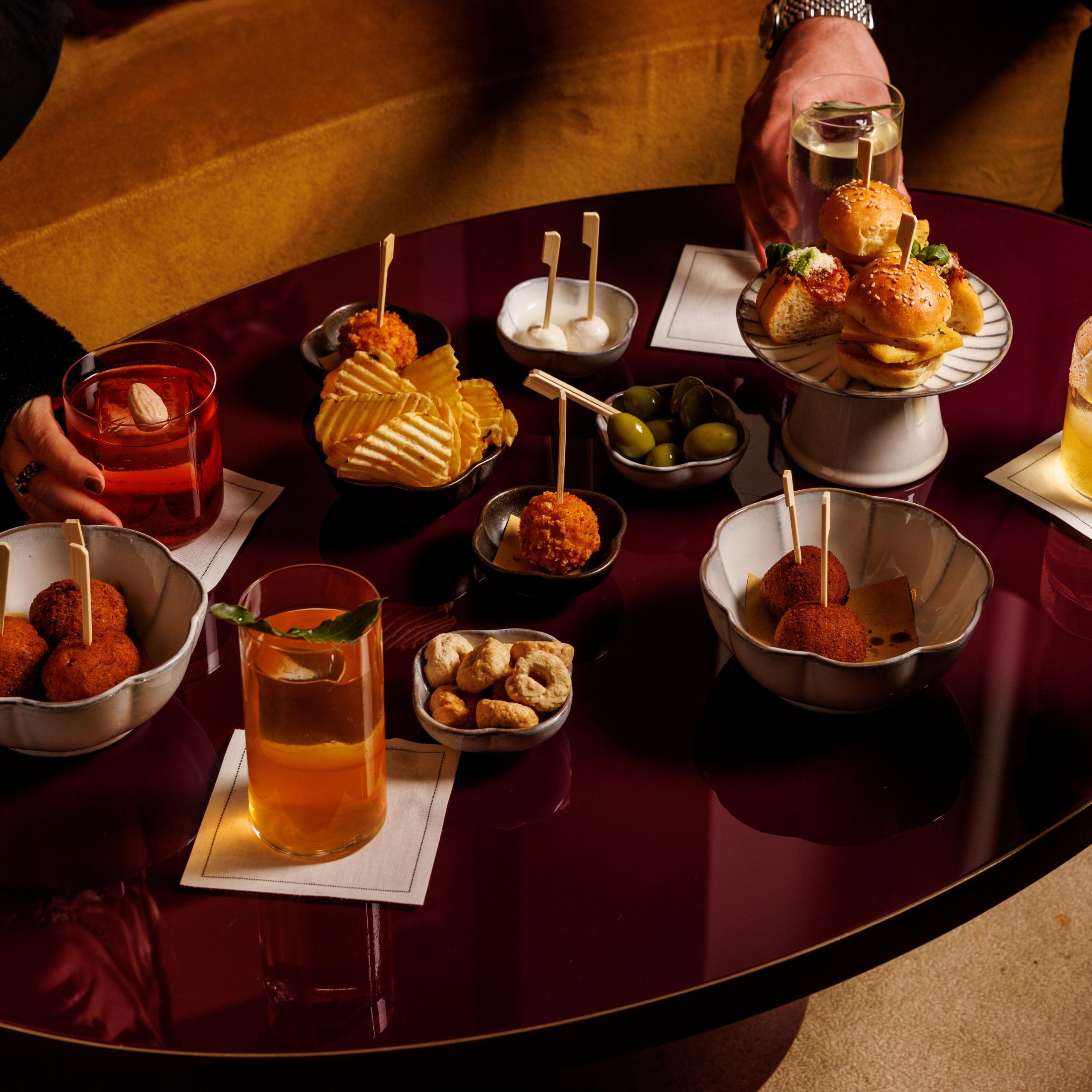 W Lounge