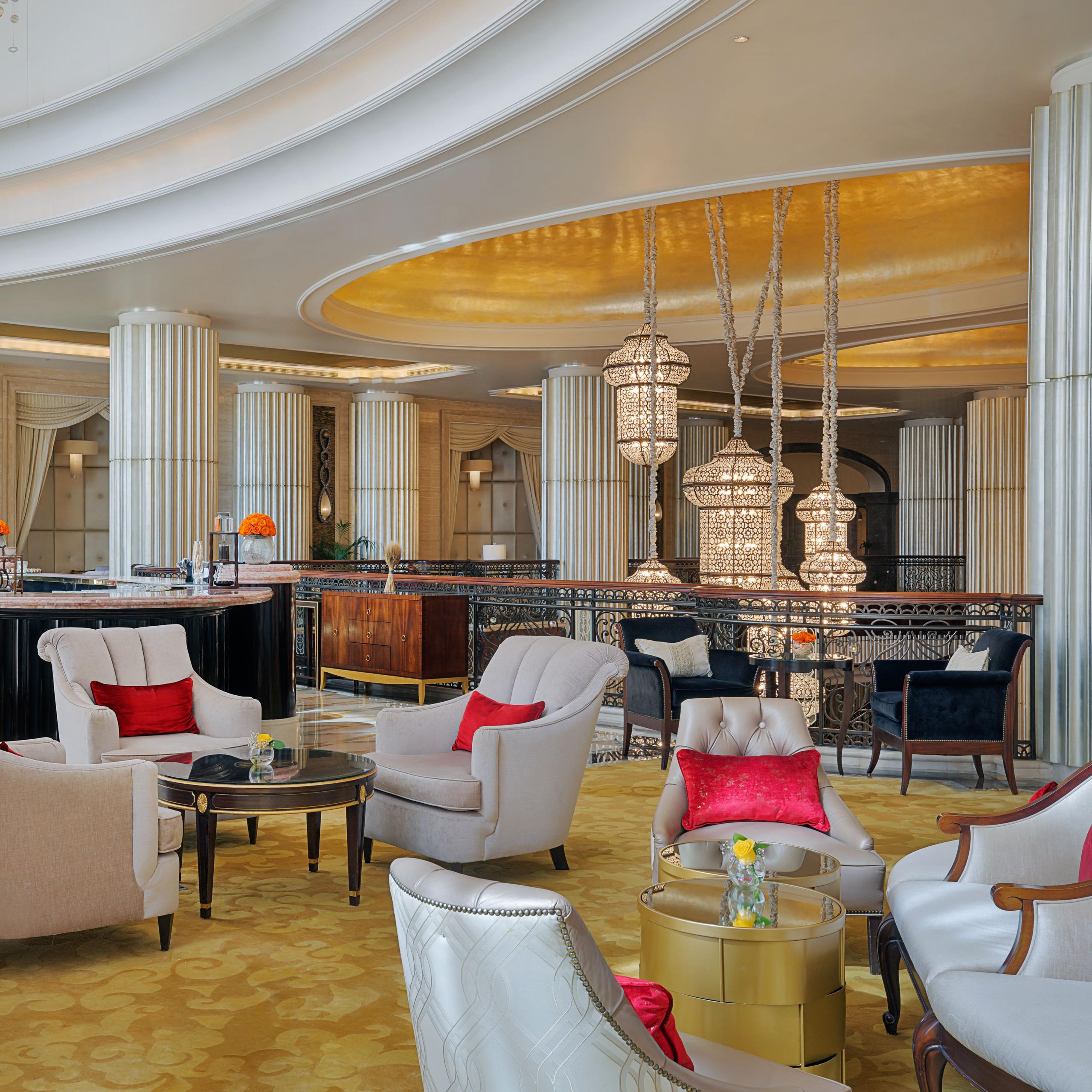 Crystal Lounge