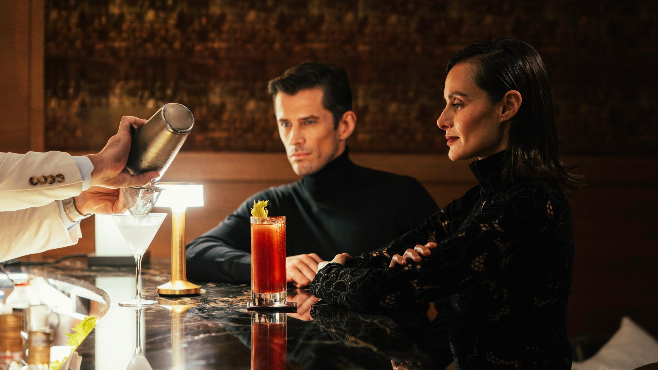 Live piano evenings at The St. Regis Bar