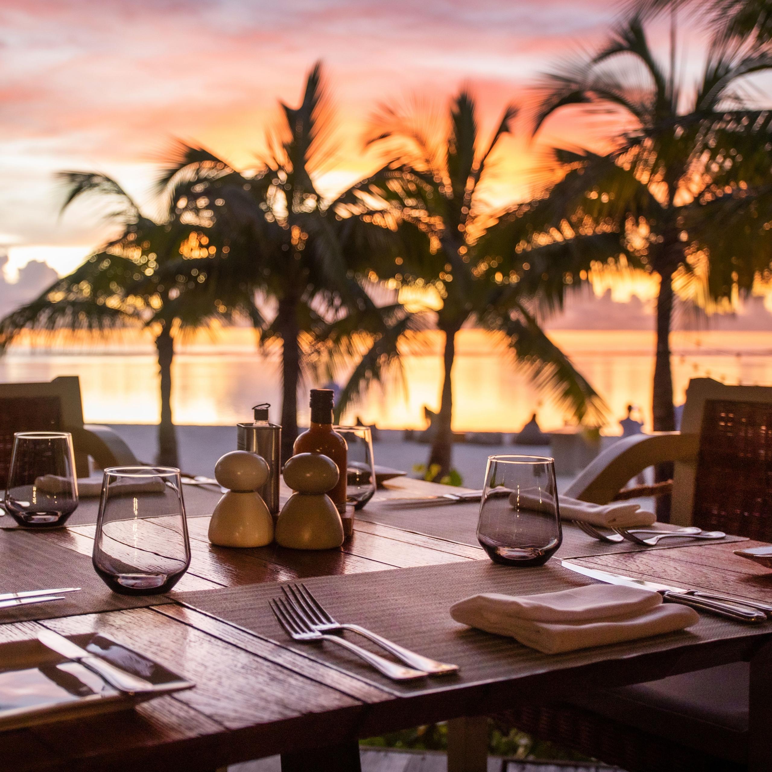 The Boathouse - Beach Grill