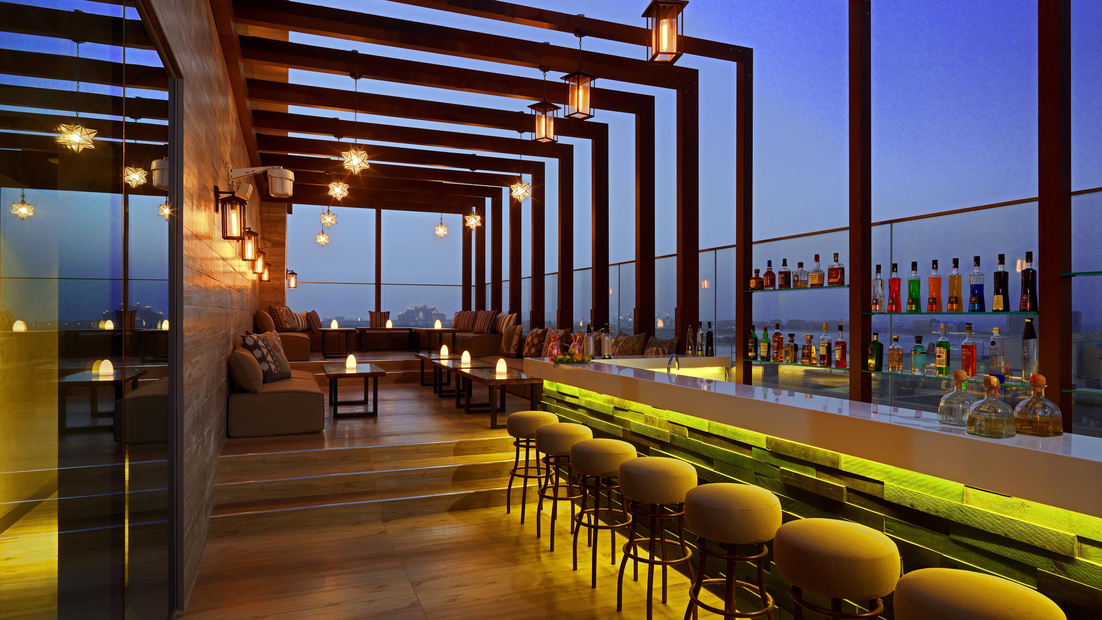 Hoteliers Night at Luchador