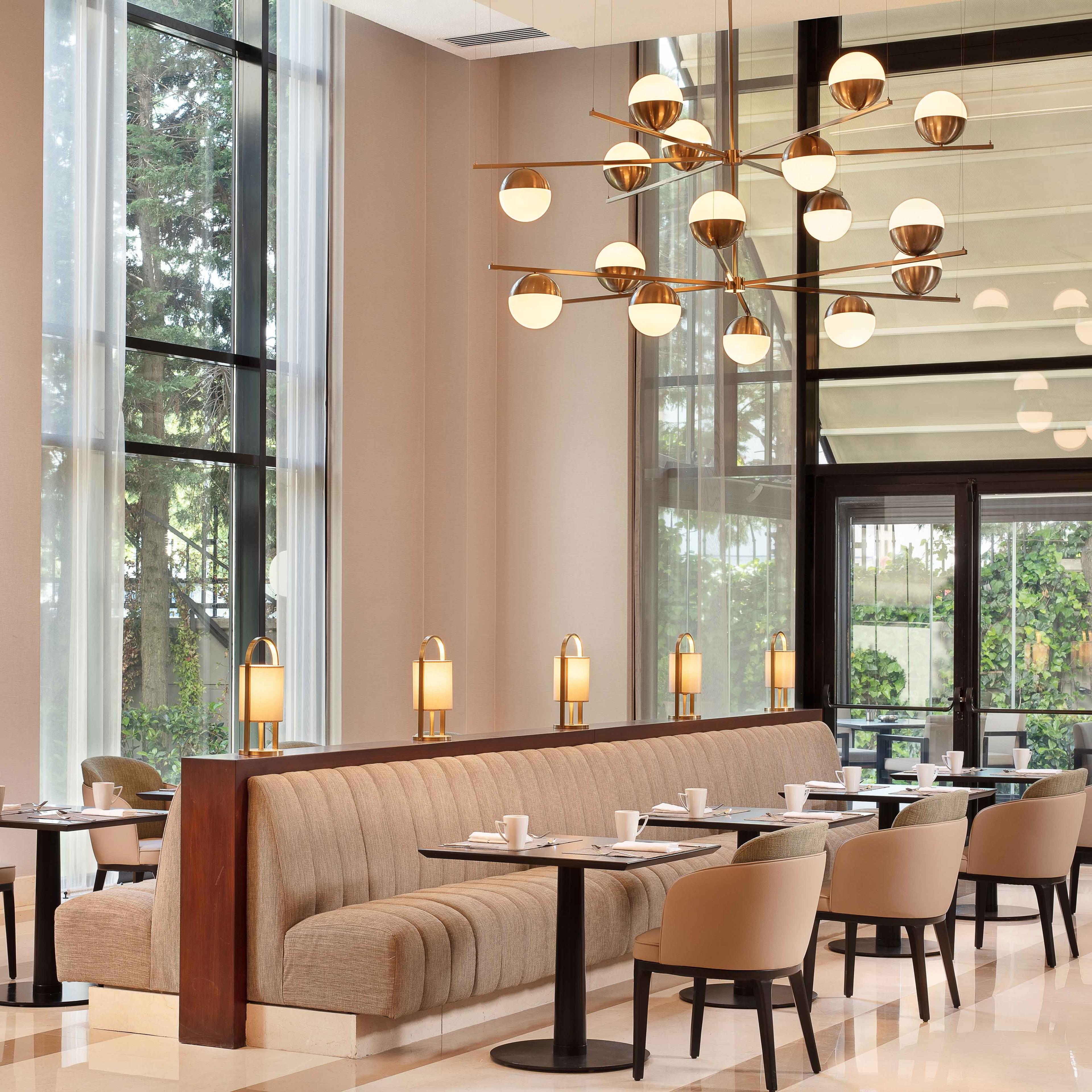 Sheraton Hotel Restaurant logo